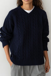 DONNI The Cable V-Neck Sweater - Navy