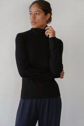 DONNI The Baby Rib Turtleneck - Jet