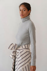 DONNI The Baby Rib Turtleneck - Heather-Grey