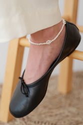 DONNI The Daisy Pearl Trio Anklet - white pearl