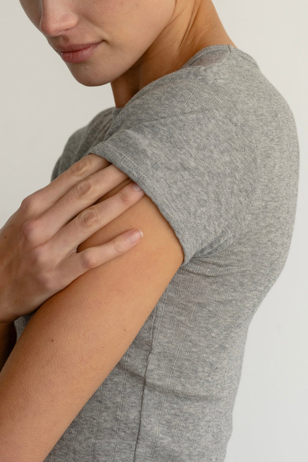 DONNI The Pointelle Baby Tee - Heather Grey