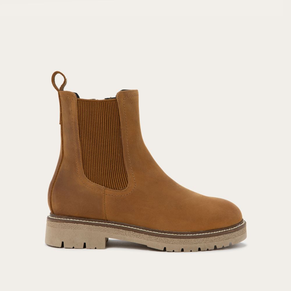 Tawny Lthr,35