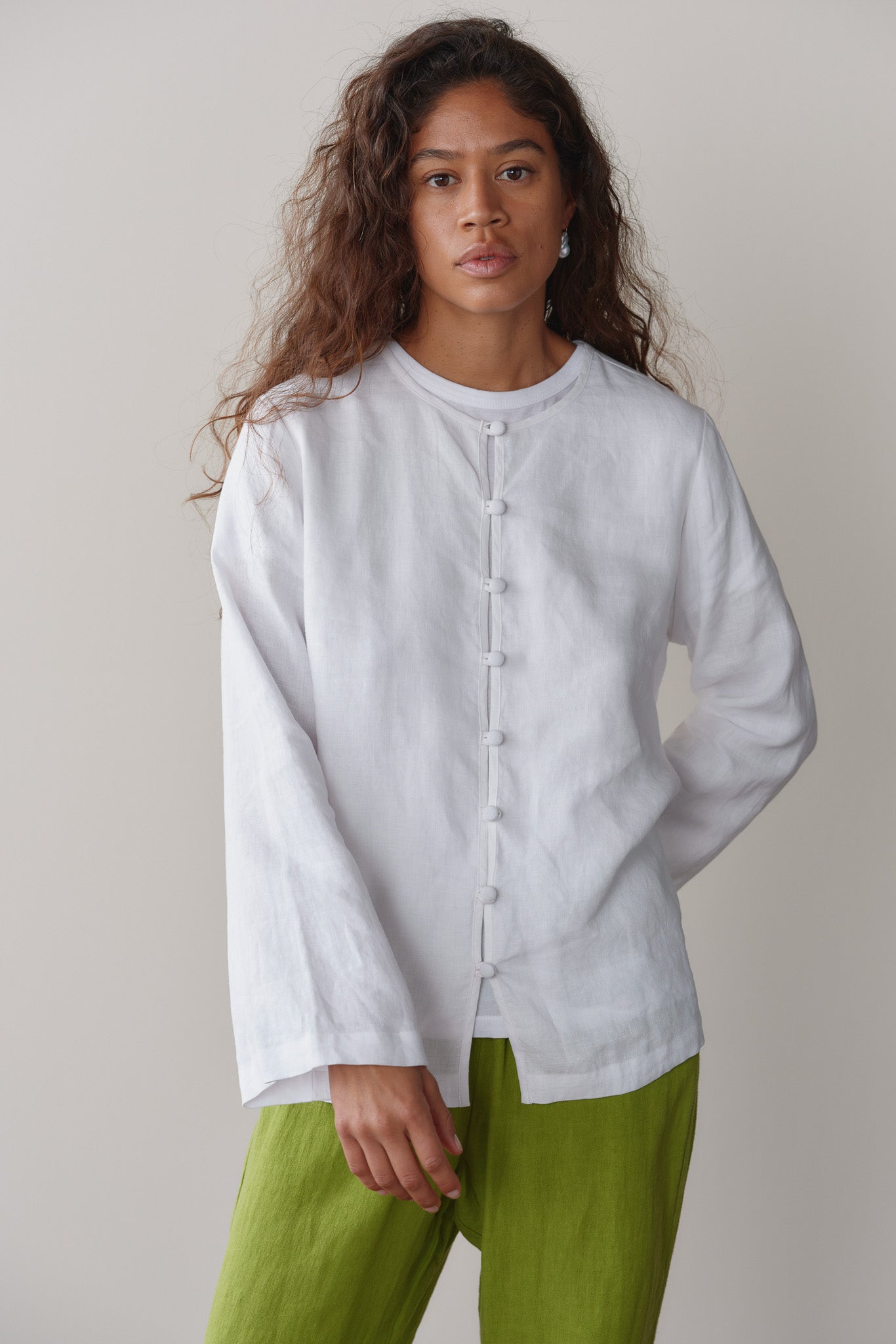 DONNI Powder Linen Loop Shirt - Powder