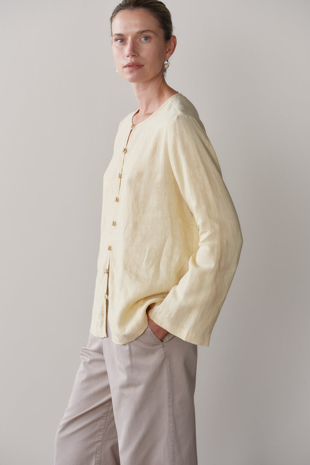 DONNI Butter Linen Loop Shirt - Butter