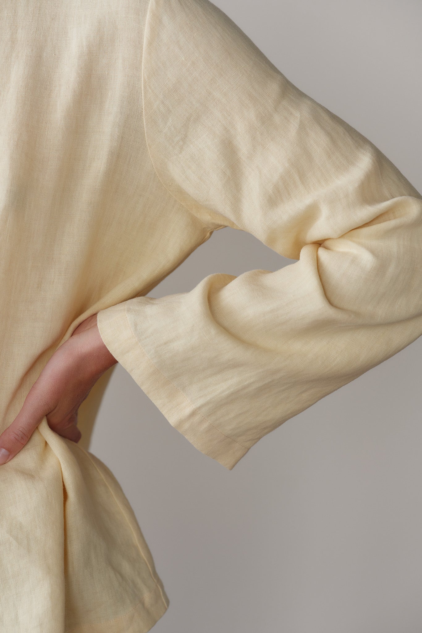 DONNI Butter Linen Loop Shirt - Butter