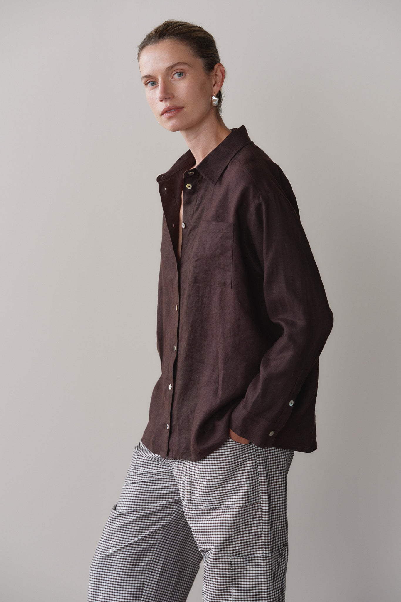 DONNI Espresso Linen Relaxed Shirt - Espresso