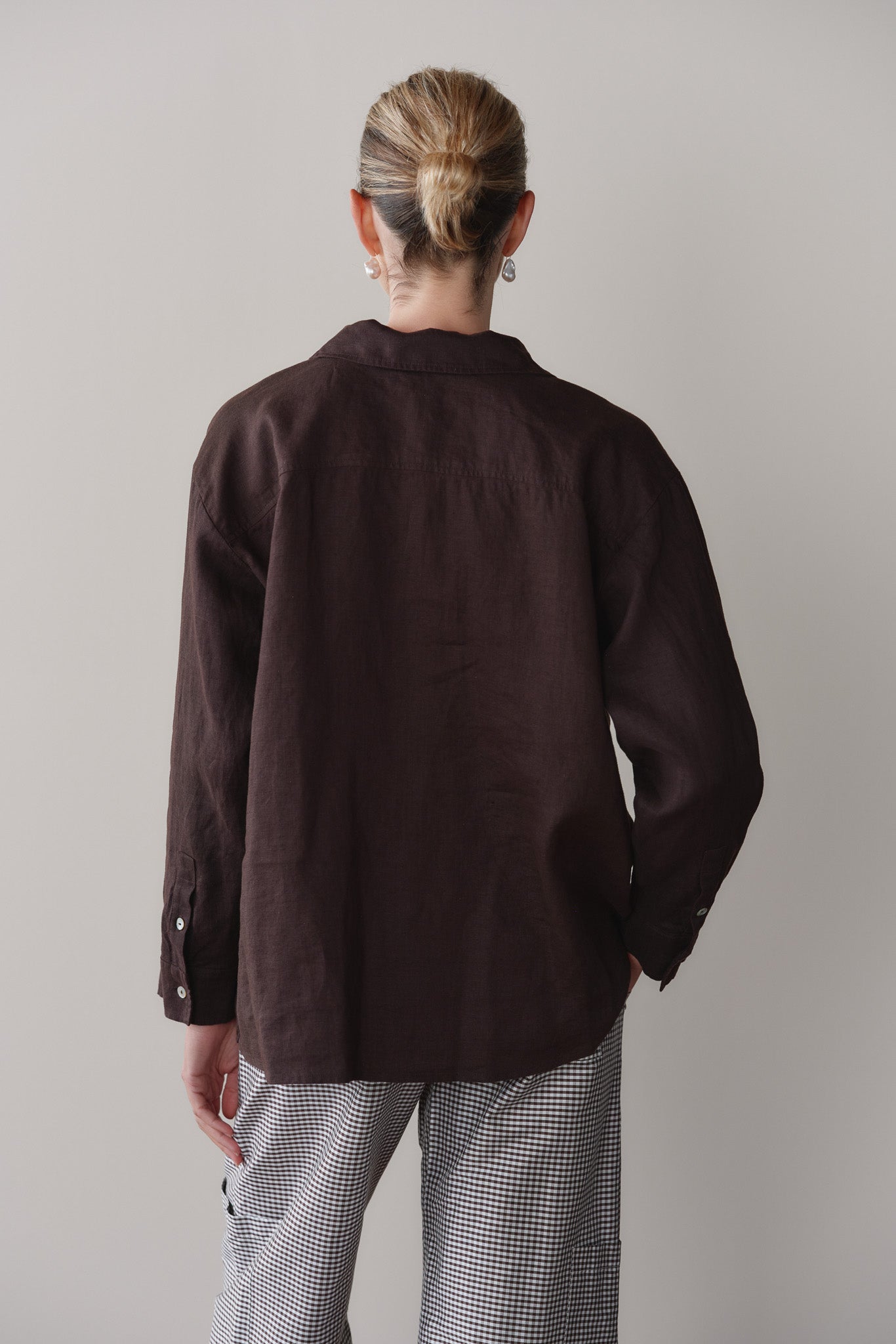 DONNI Espresso Linen Relaxed Shirt - Espresso