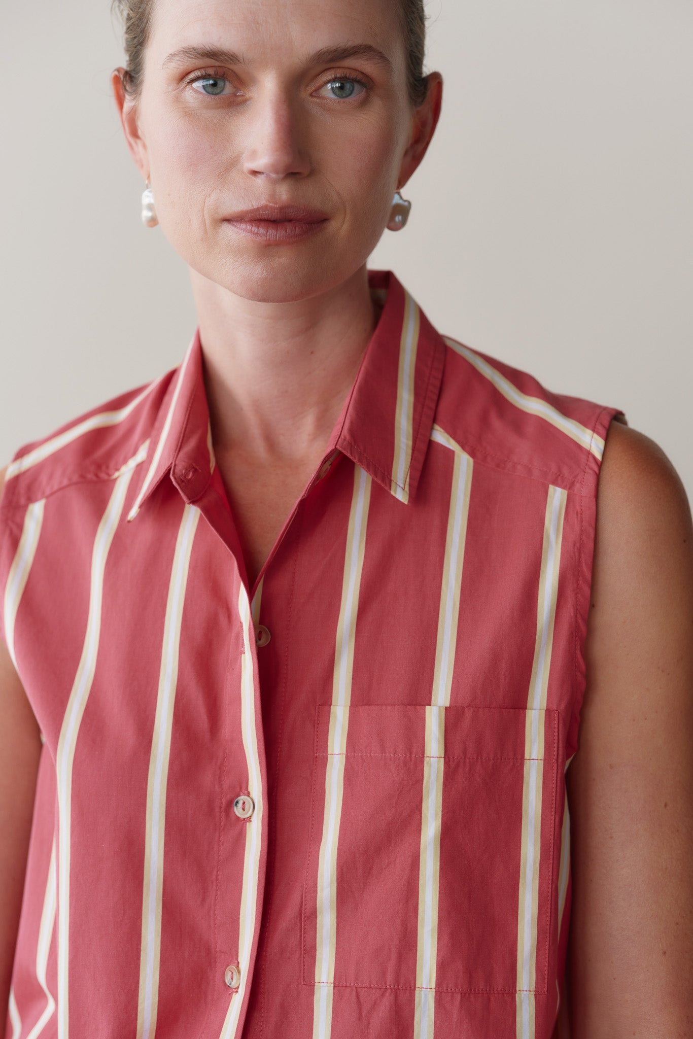 DONNI The Pop Sleeveless Shirt - Raspberry-Stripe