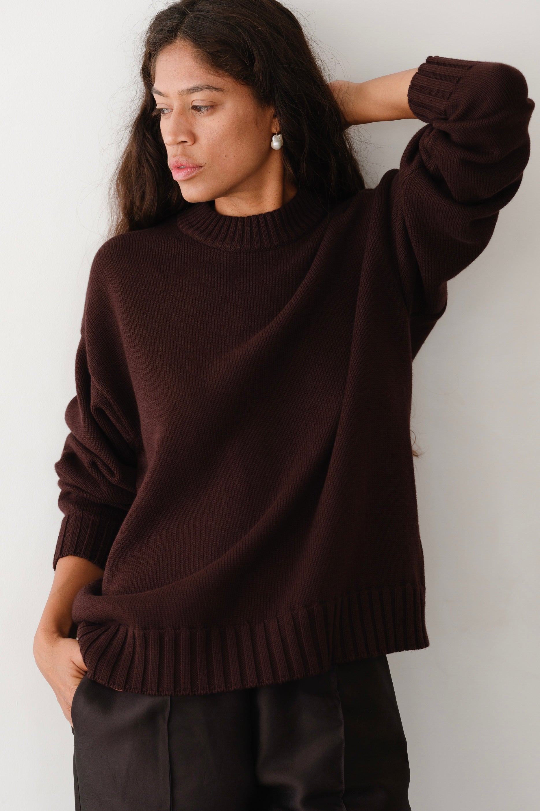 DONNI The Cotton Cashmere Crewneck Sweater - Espresso