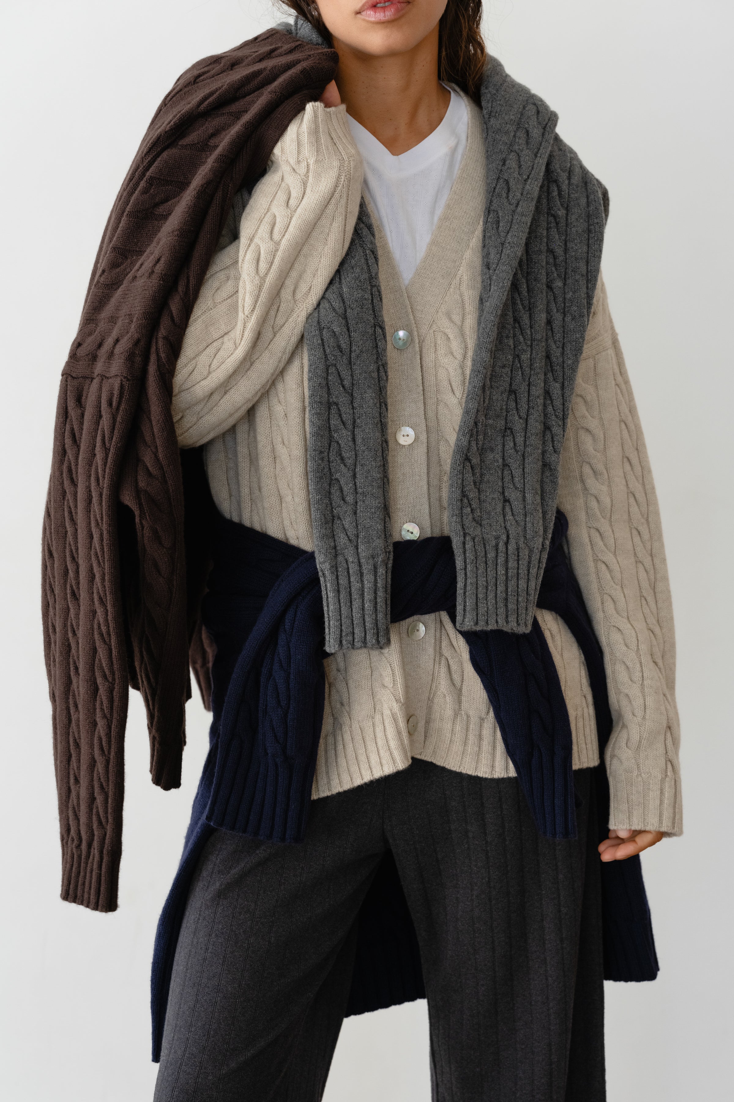 DONNI The Cable V-Neck Cardigan - Oatmeal