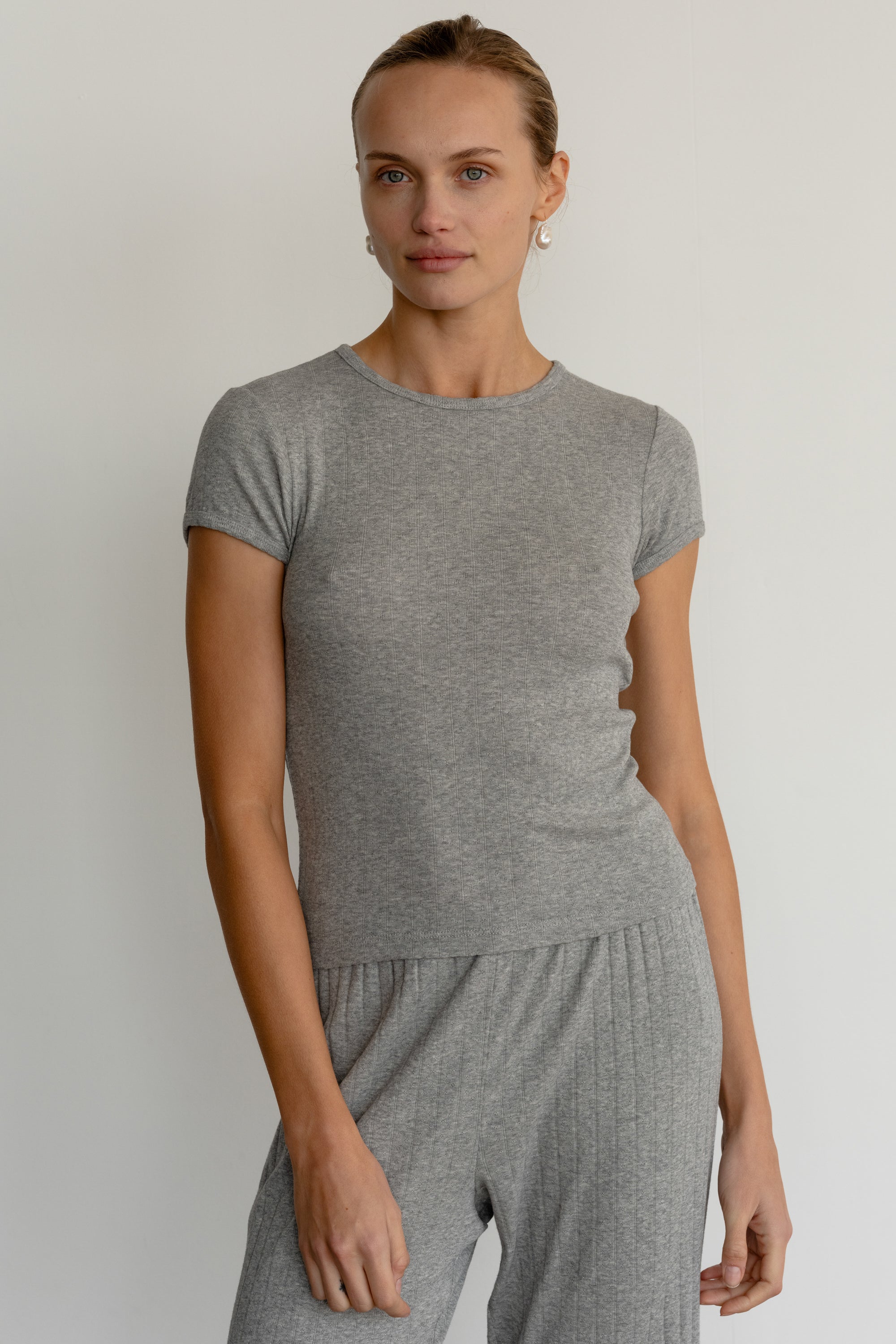 DONNI The Pointelle Baby Tee - Heather Grey