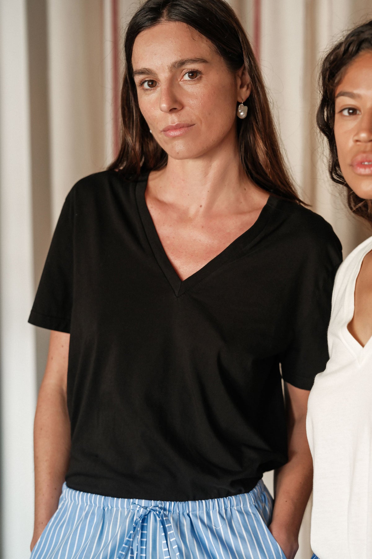 DONNI The Jersey Relaxed V-Neck - Jet