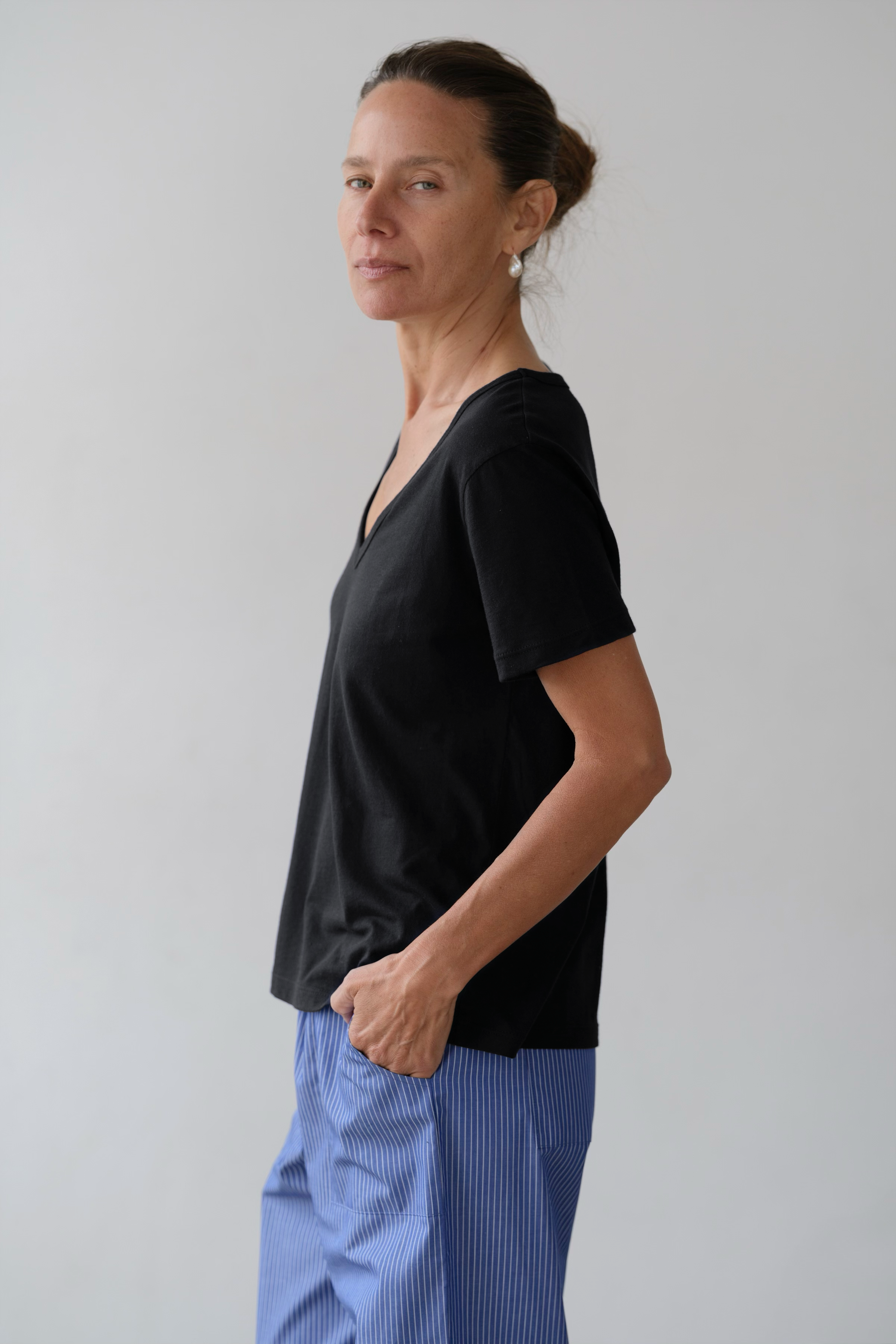 DONNI The Jersey Relaxed V-Neck - Jet
