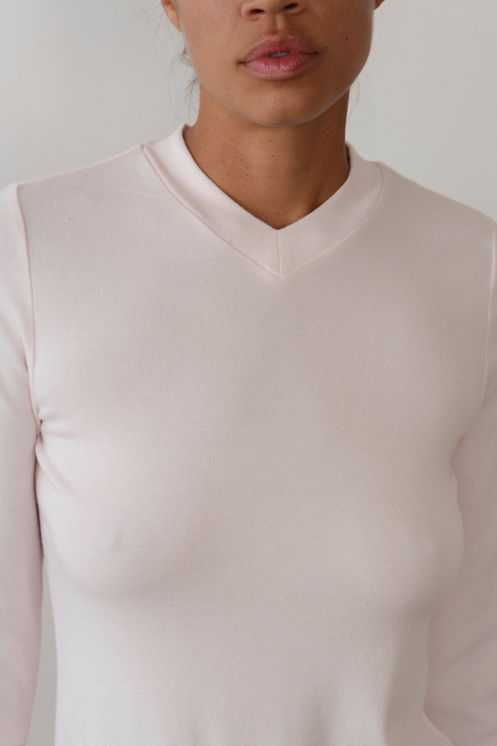 DONNI The Baby Rib V-Neck Long Sleeve - Ballerina