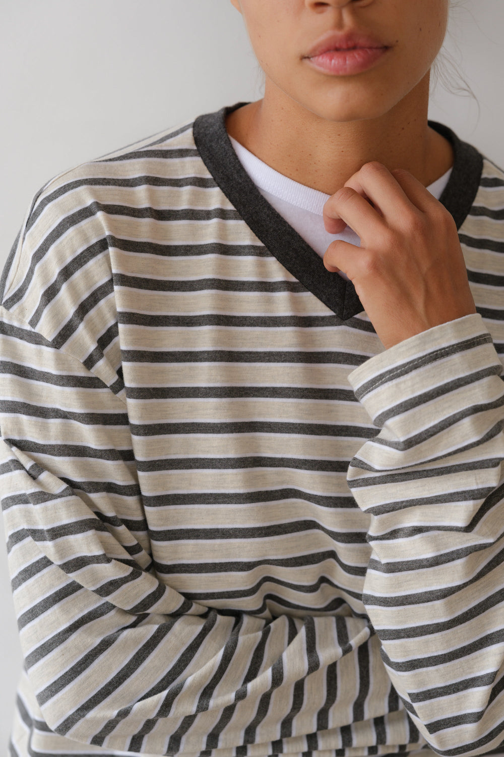 DONNI The Jersey Boyfriend V-Neck - Oatmeal