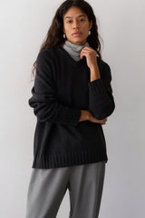 DONNI The Heavy Cotton Knit V-Neck Sweater - Charcoal-Grey