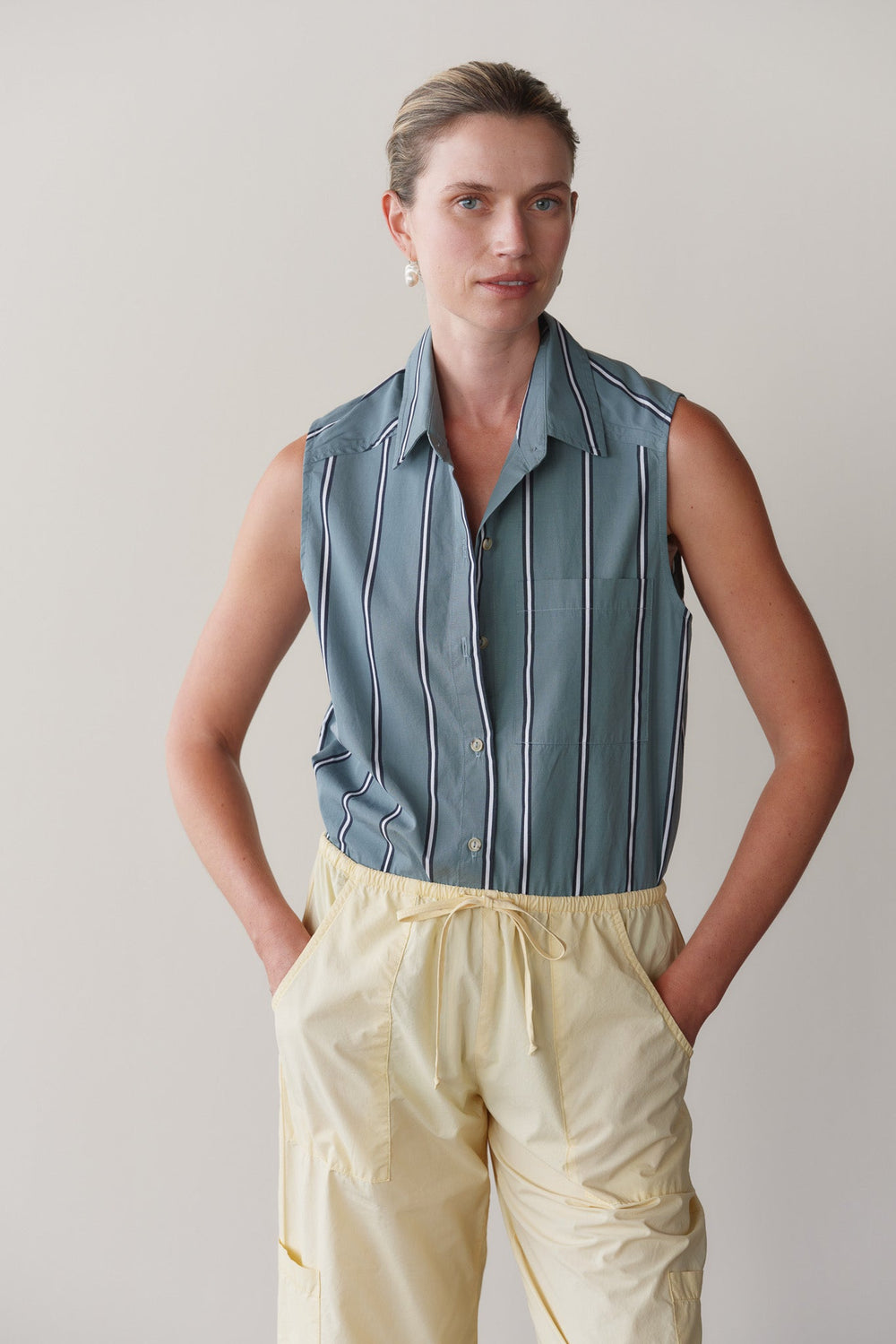 DONNI The Pop Sleeveless Shirt - sage