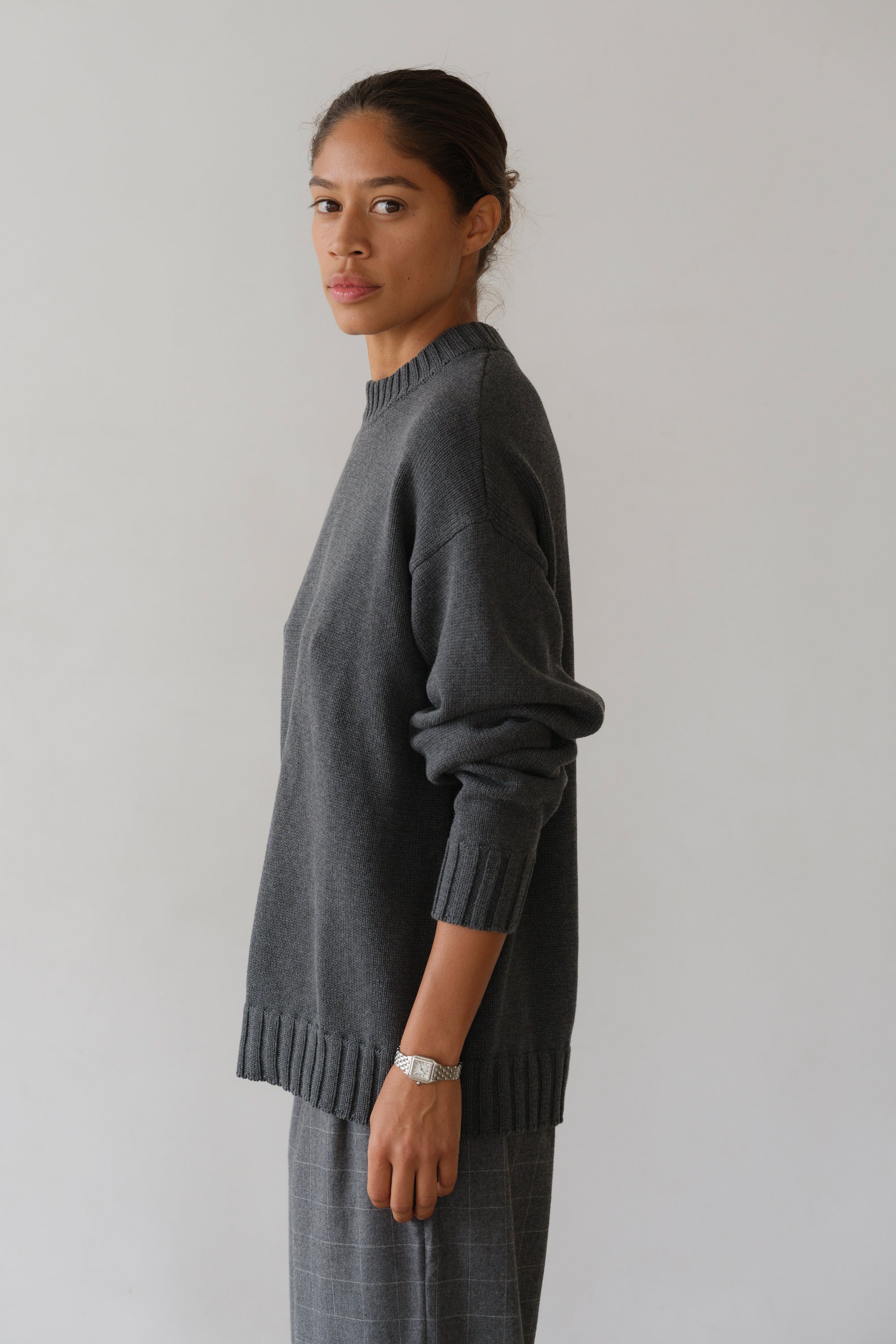 DONNI The Cotton Cashmere Crewneck Sweater - Charcoal-Grey