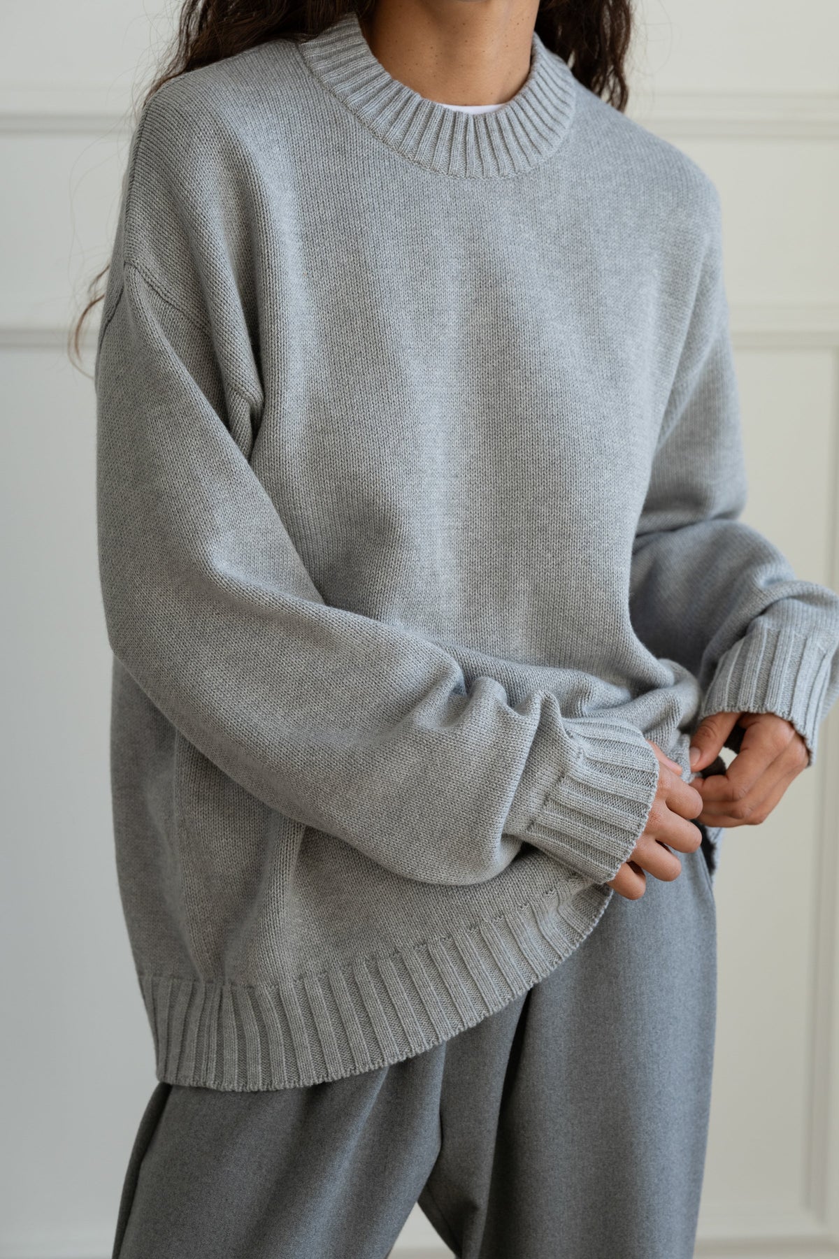DONNI The Cotton Cashmere Crewneck Sweater - Heather-Grey