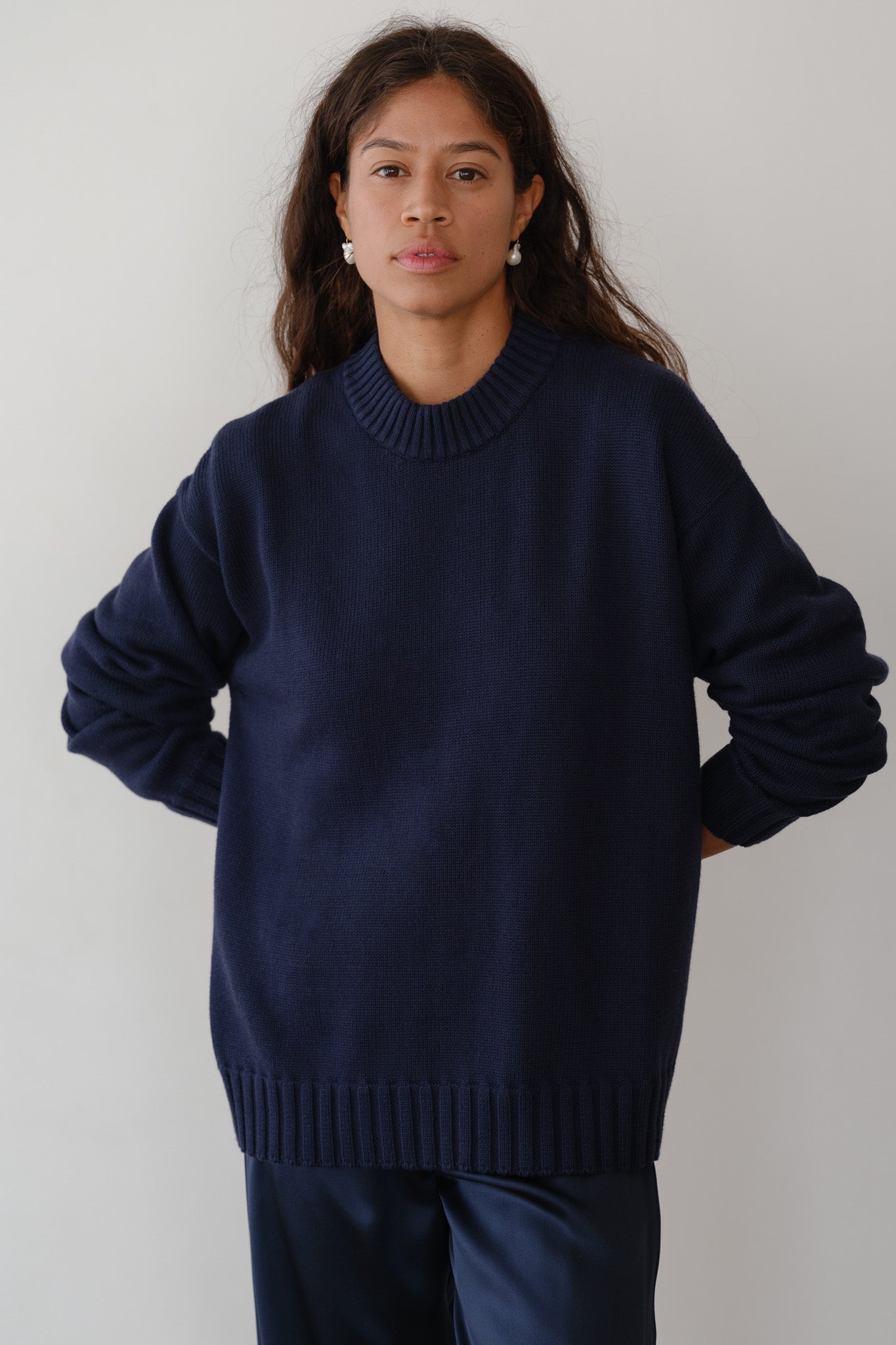 DONNI The Cotton Cashmere Crewneck Sweater - Navy