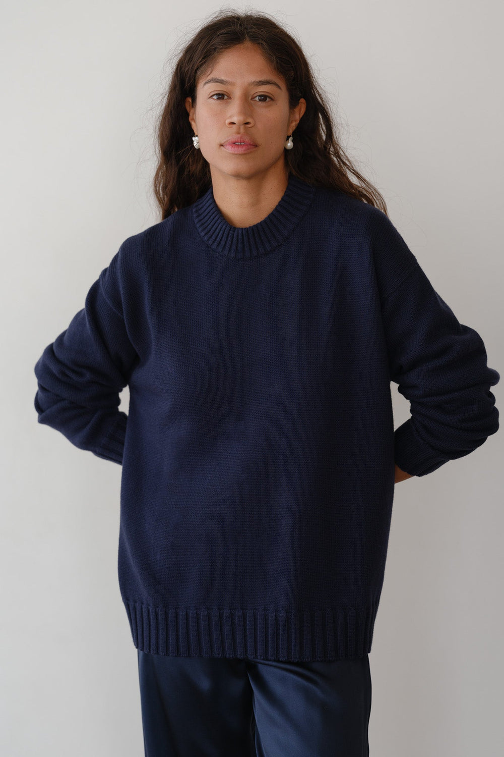 DONNI The Cotton Cashmere Crewneck Sweater - Navy