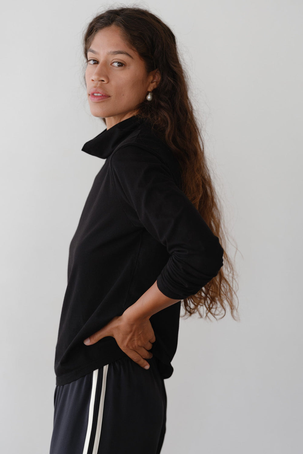 DONNI The Jersey Turtleneck - Jet
