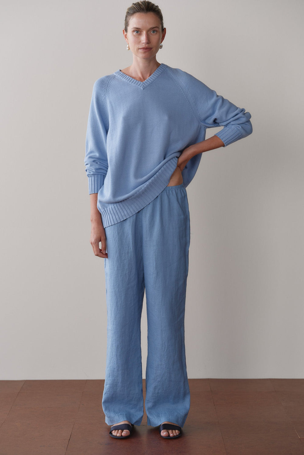 DONNI Cornflower Linen Simple Pant - Cornflower
