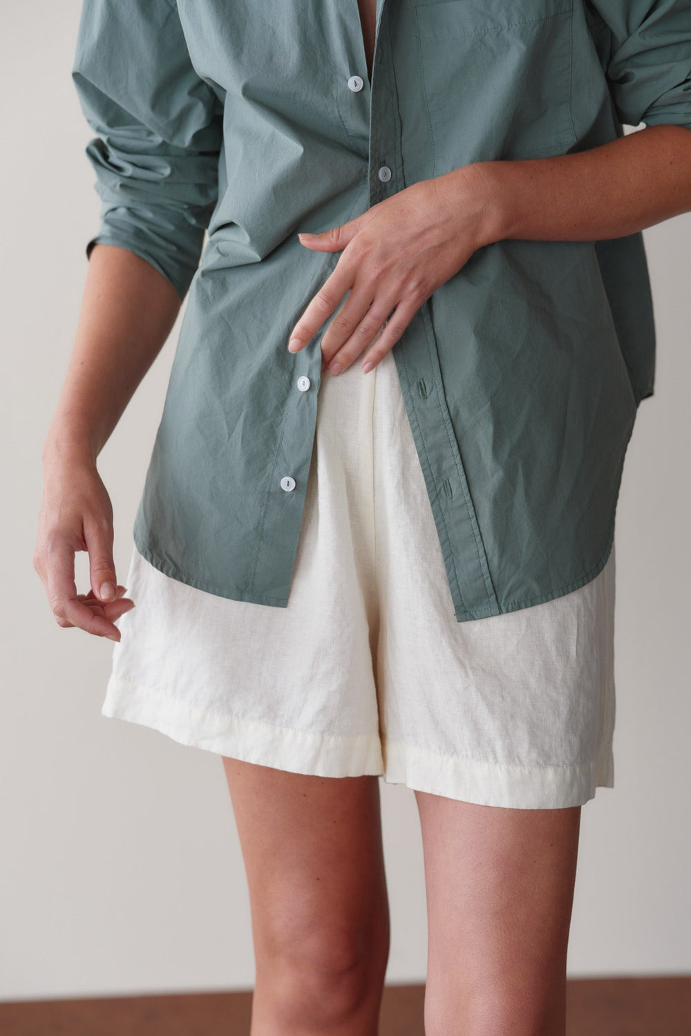 DONNI Creme Linen Short - Creme