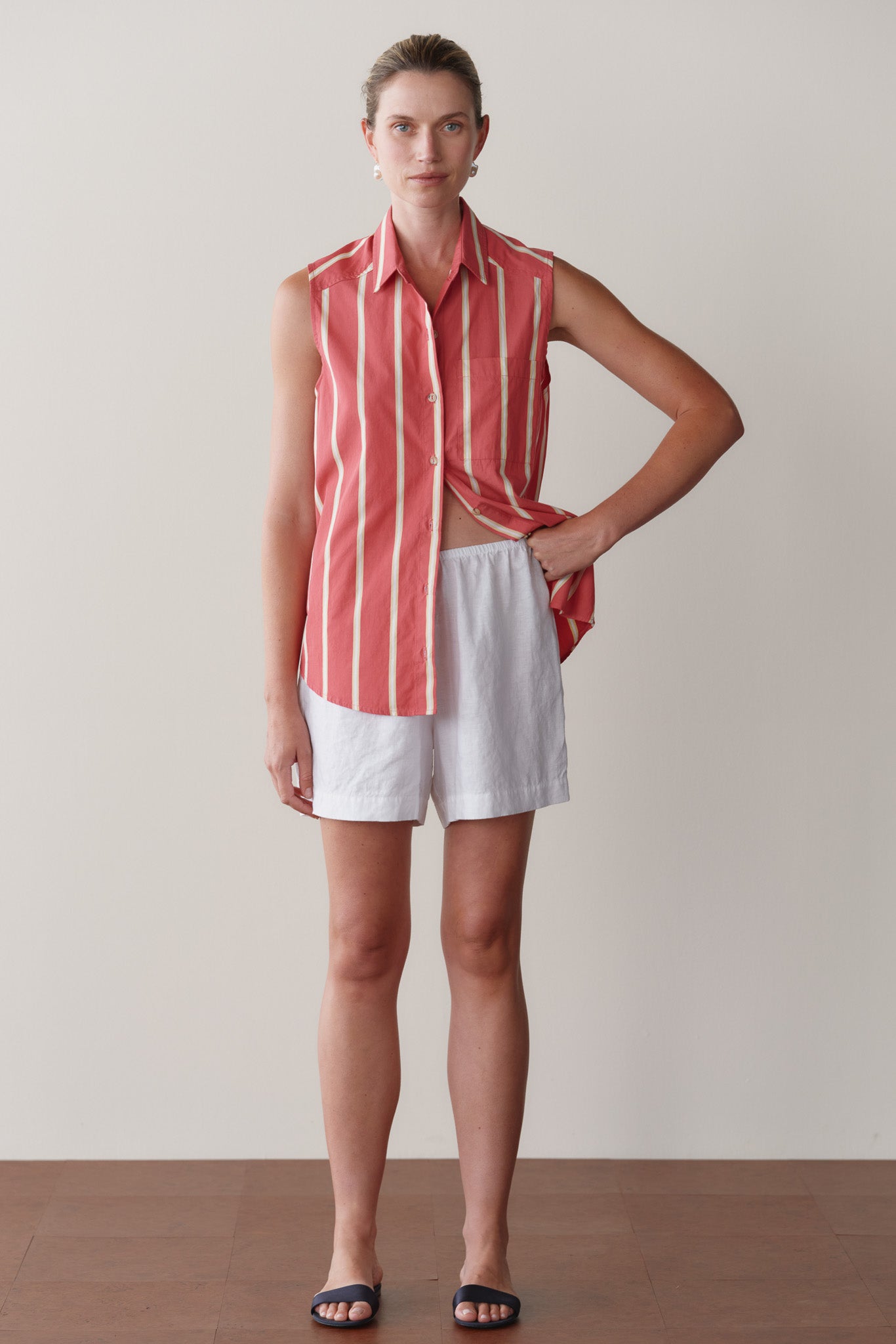 DONNI Powder Linen Short - Powder