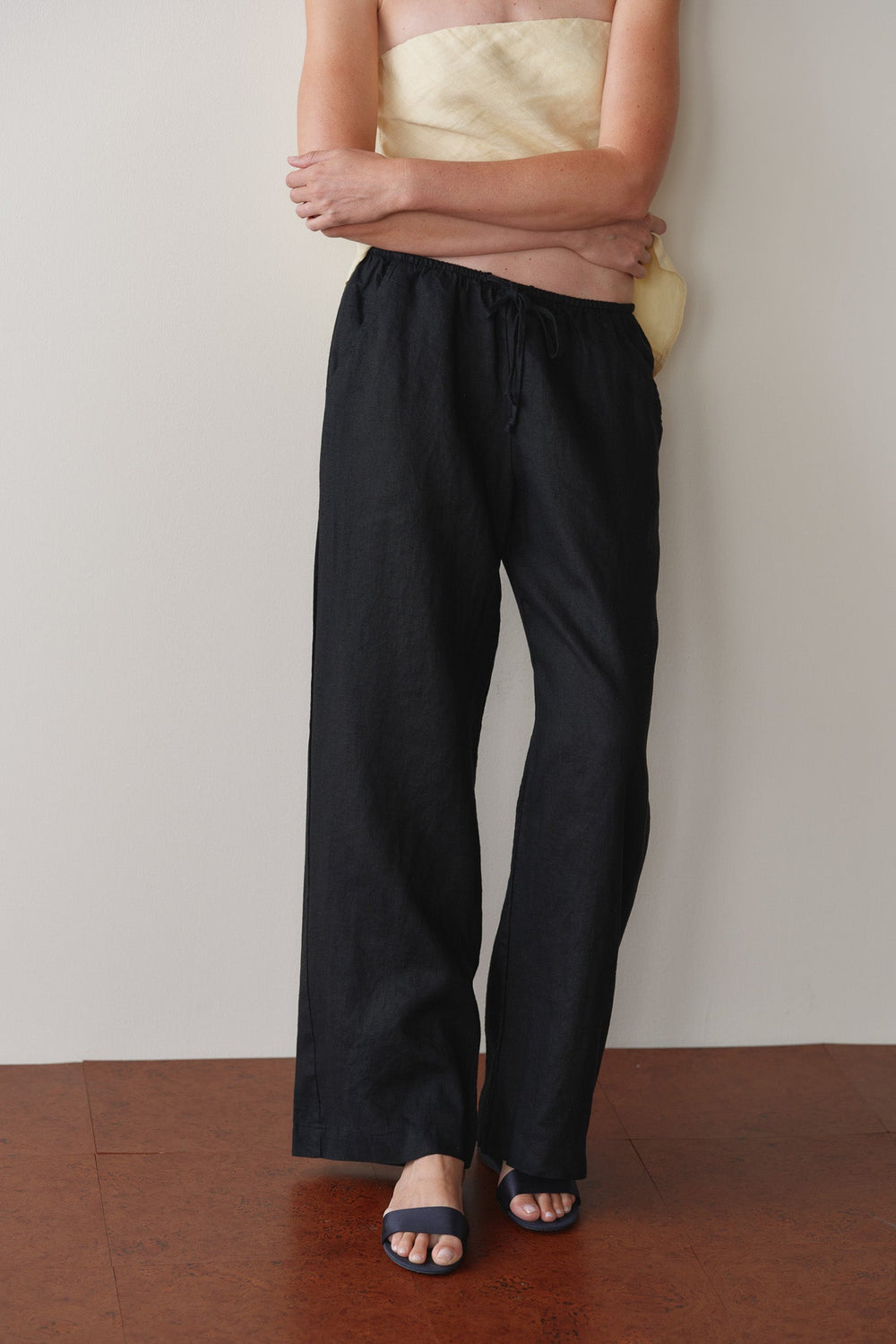 DONNI Jet Linen Drawstring Pant - Jet