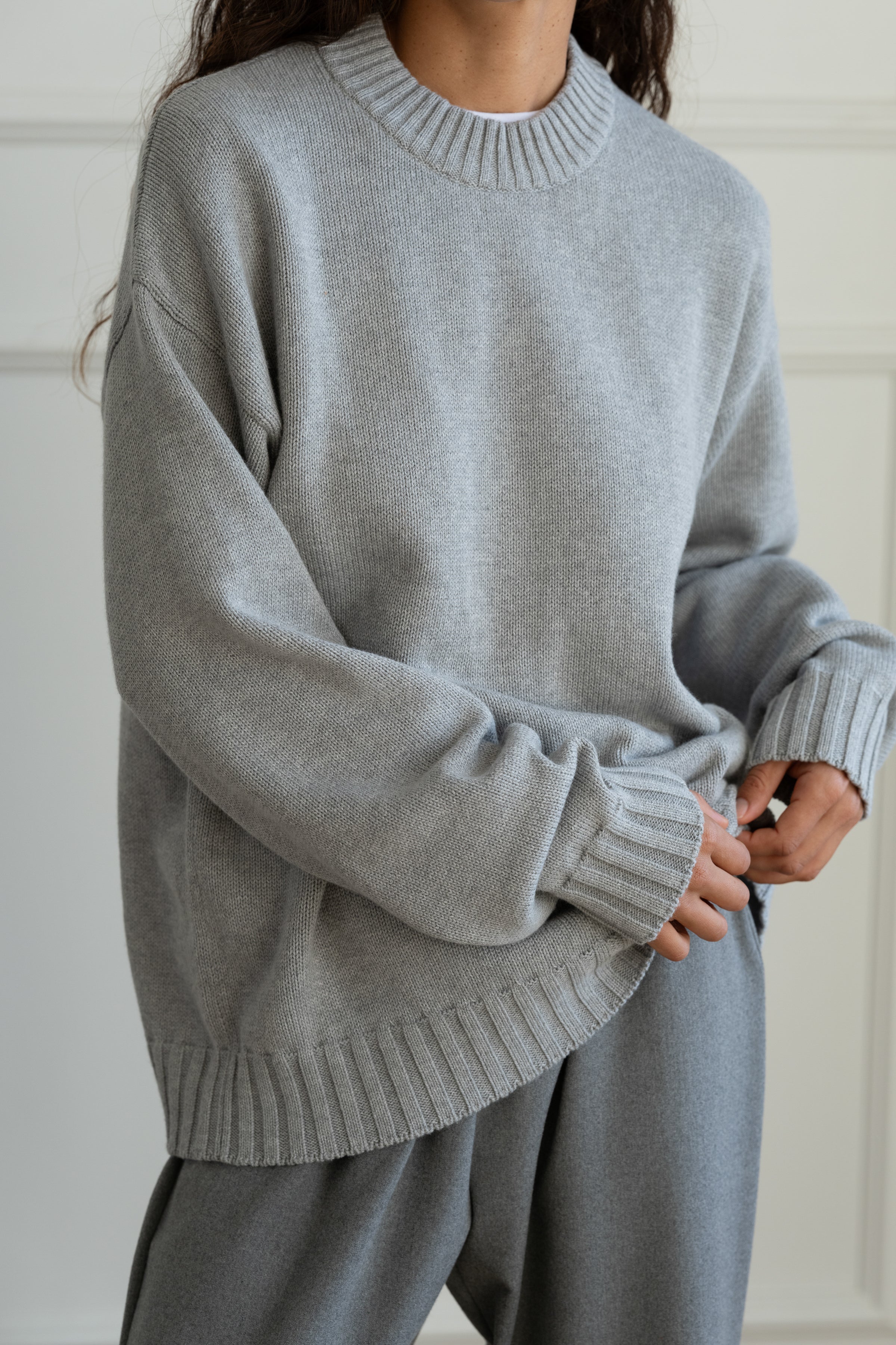 DONNI The Cotton Cashmere Crewneck Sweater - Heather-Grey