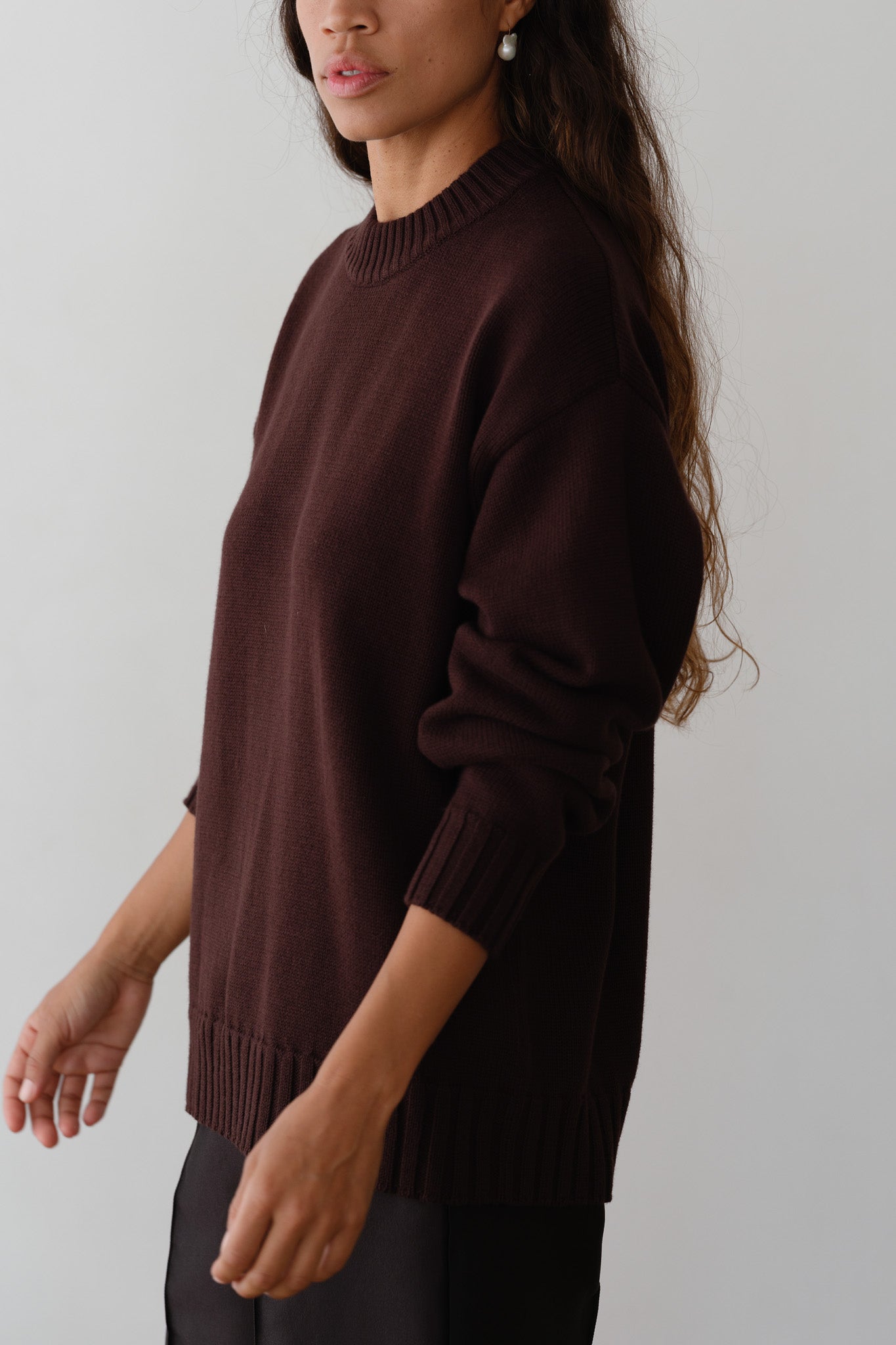 DONNI The Cotton Cashmere Crewneck Sweater - Espresso