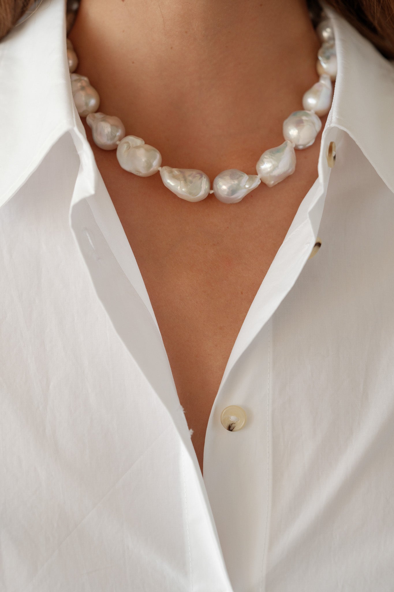 DONNI The June White Pearl Choker - white