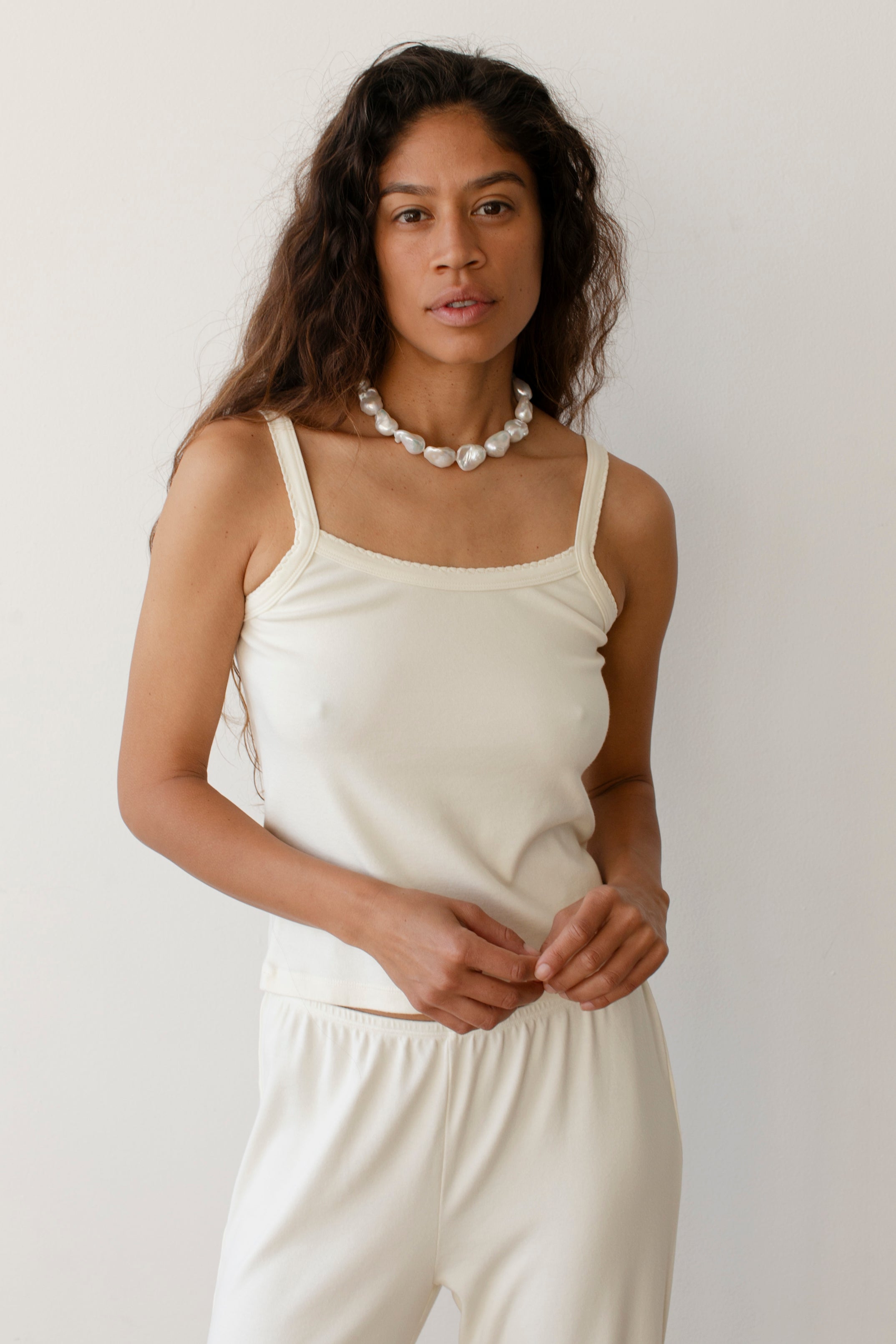 DONNI Creme Baby Rib Scallop Tank - Creme