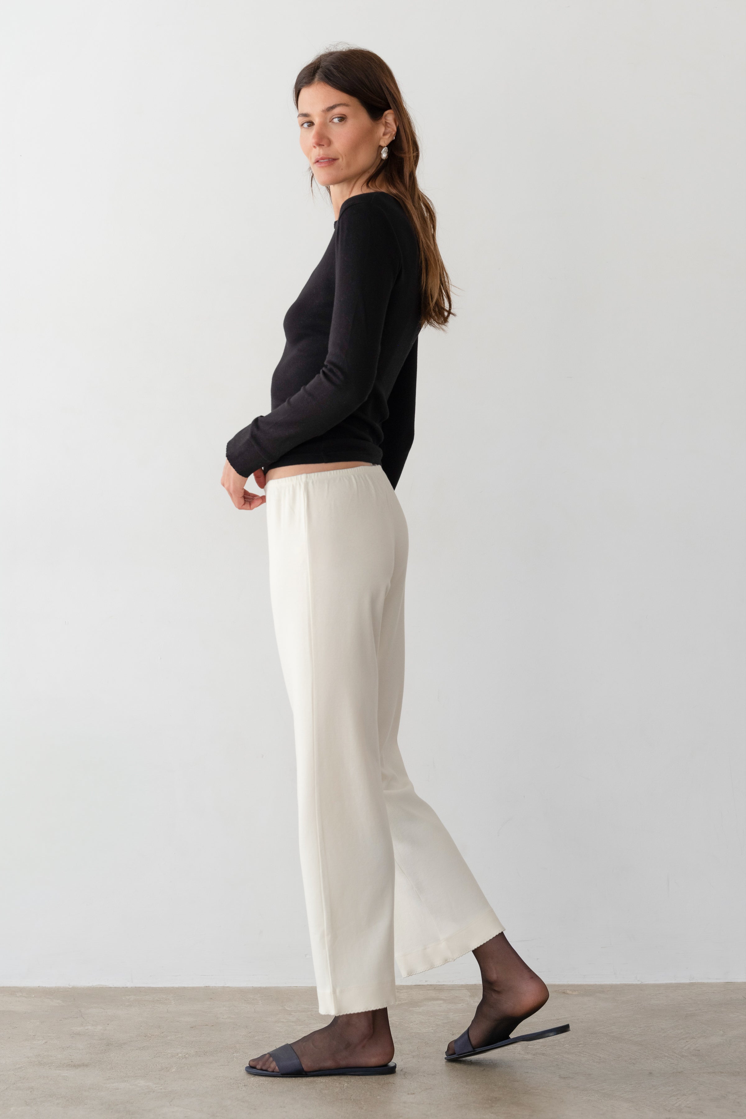 DONNI Creme Baby Rib Scallop Pant - Creme