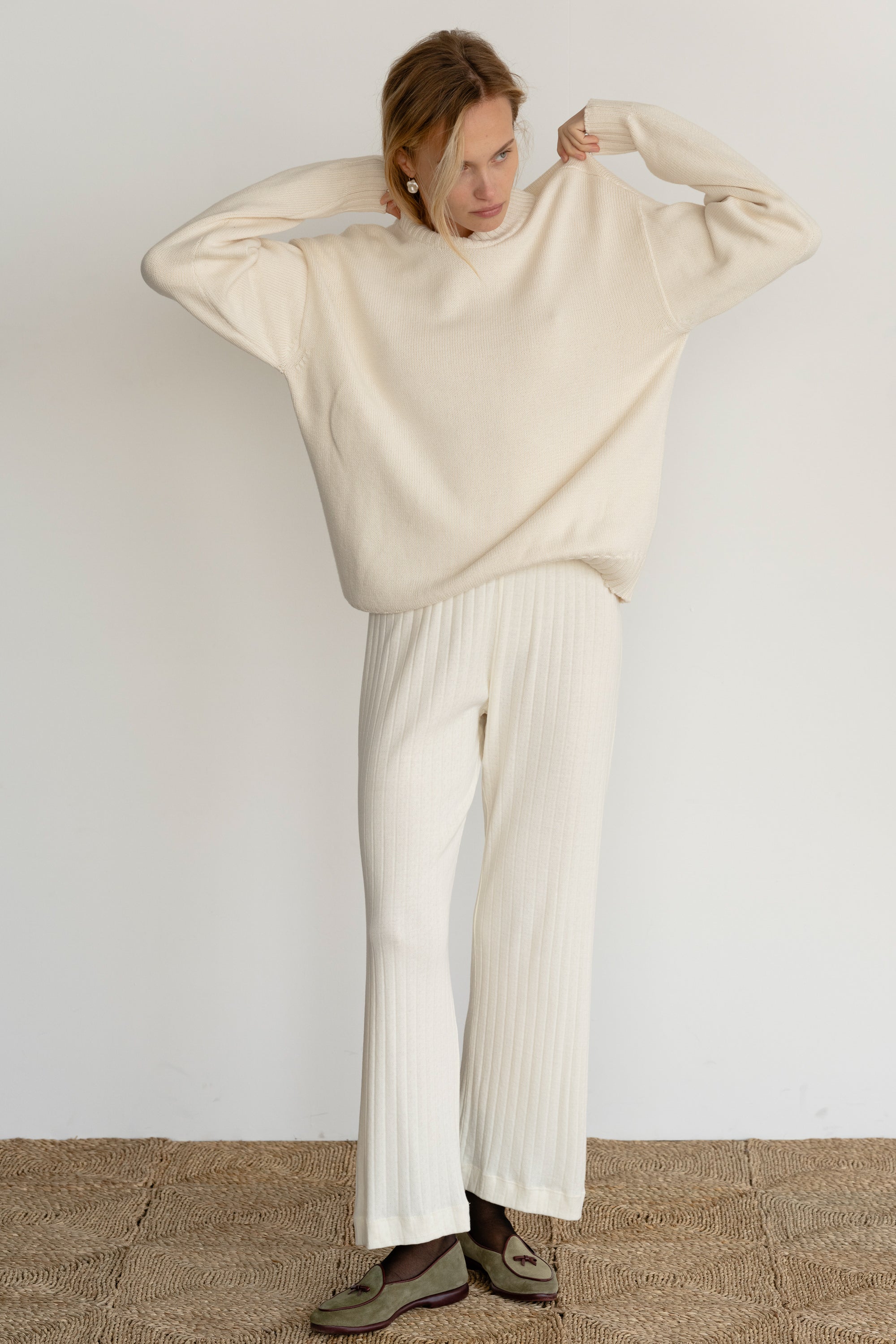 DONNI Creme Pointelle Simple Crop Pant - Creme