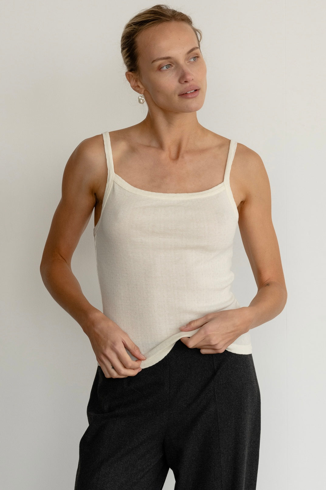 DONNI The Pointelle Square Neck Tank - Creme