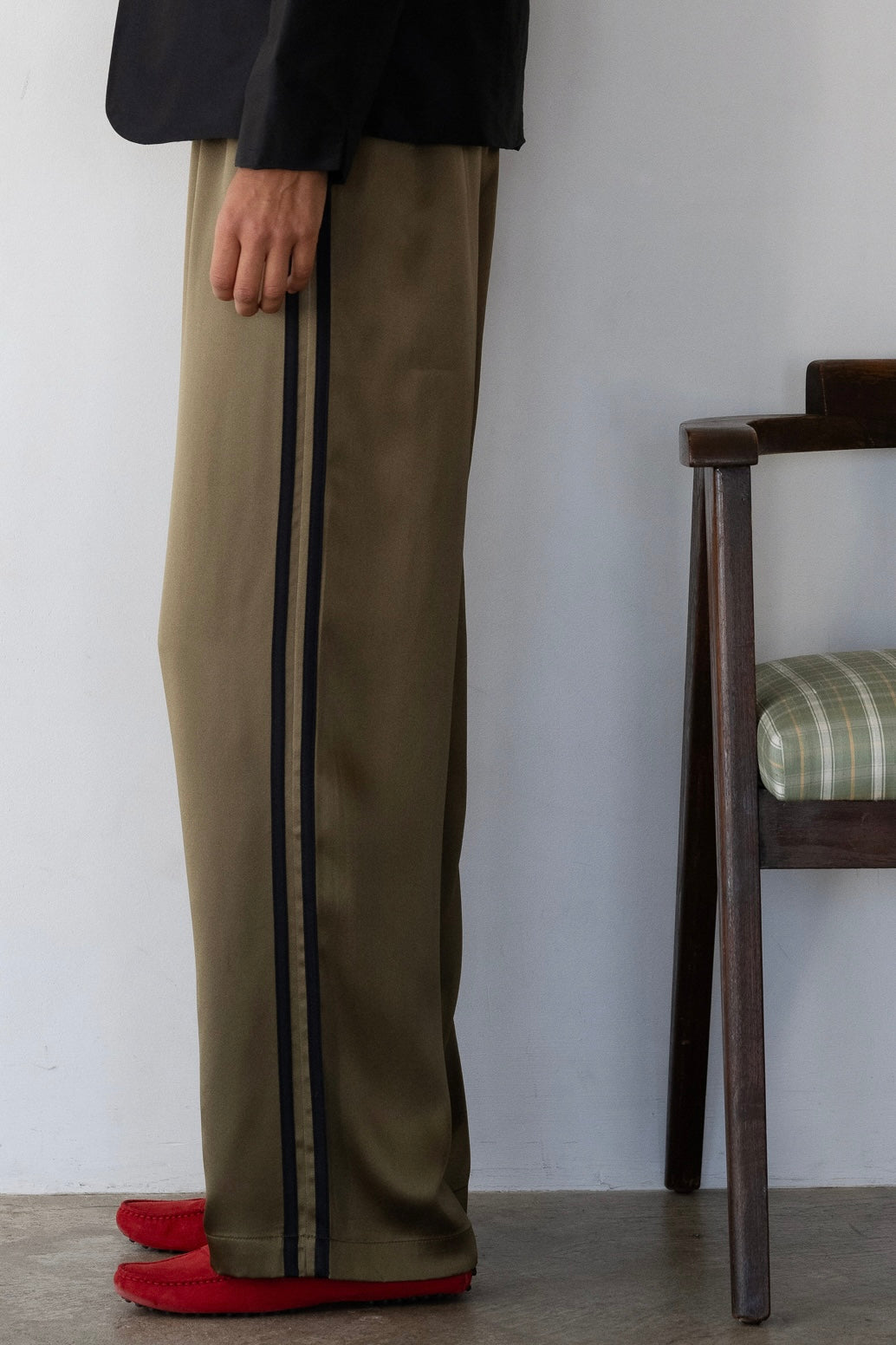 DONNI The Silk Stripe Simple Pant - Oregano-Jet