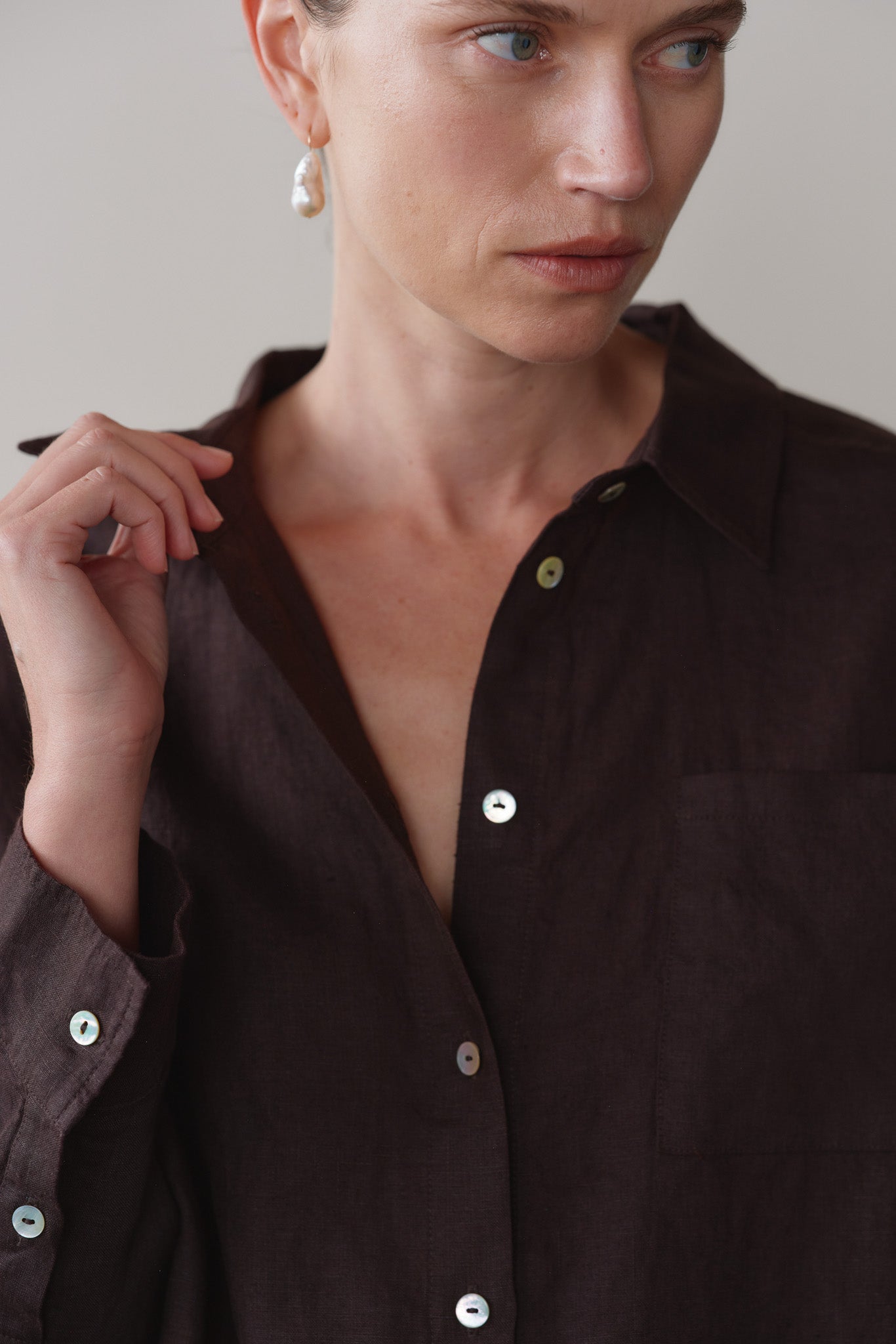 DONNI Espresso Linen Relaxed Shirt - Espresso
