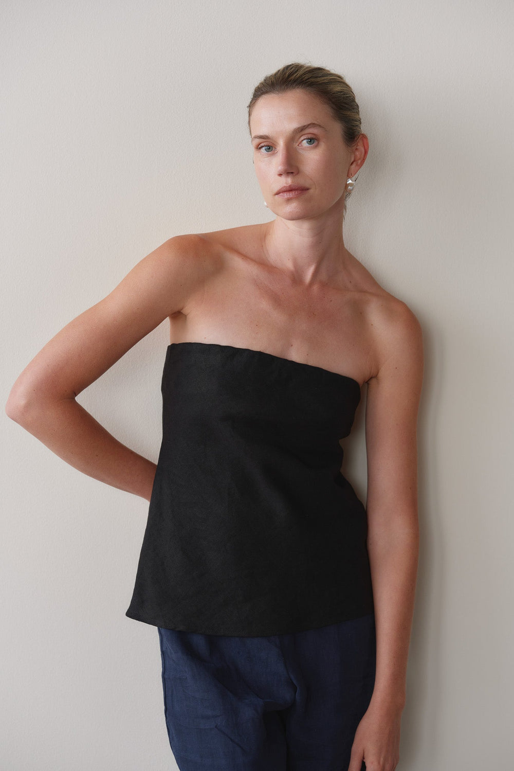 DONNI Jet Linen Tube Top - Jet