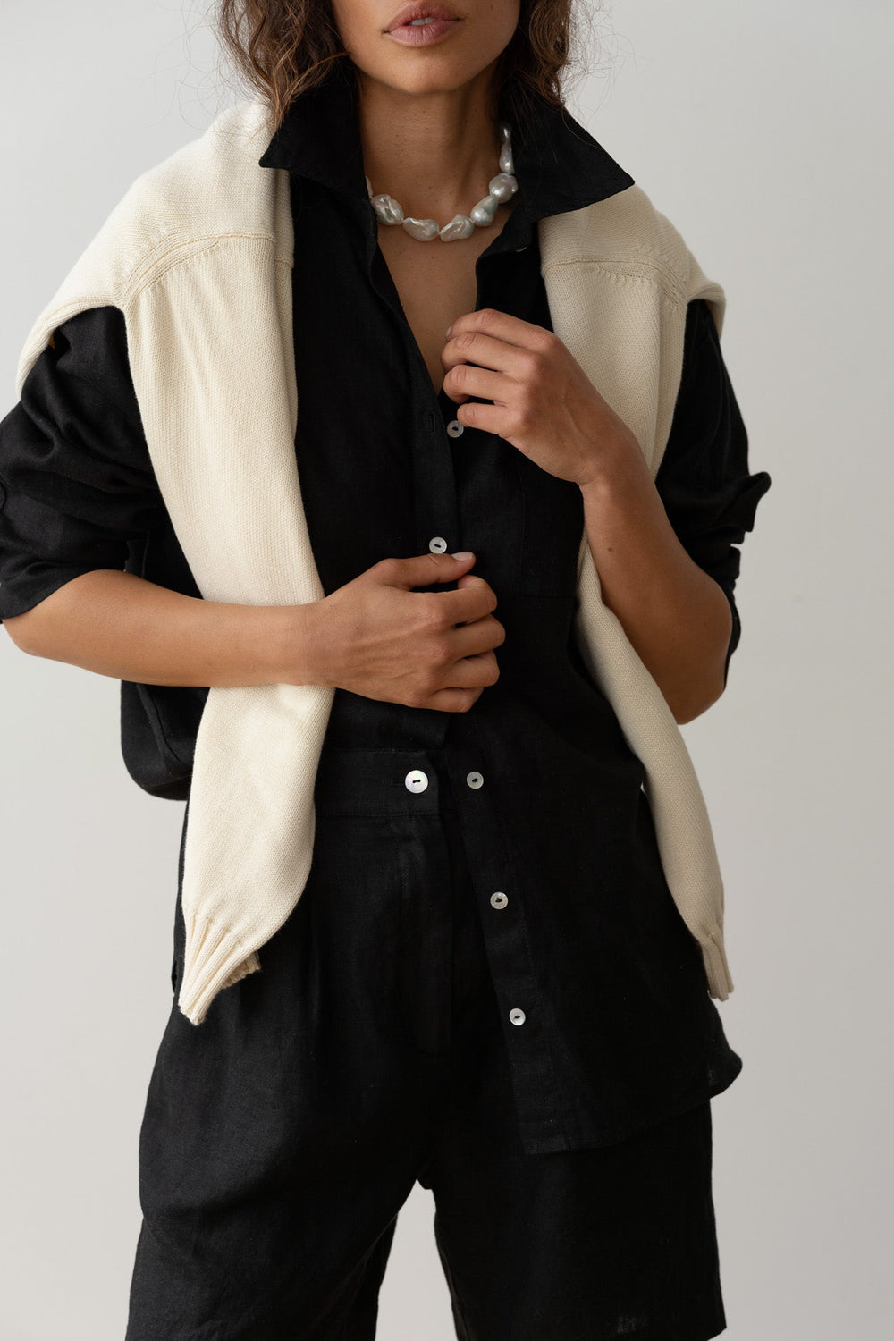 DONNI Jet Linen Relaxed Shirt - Jet