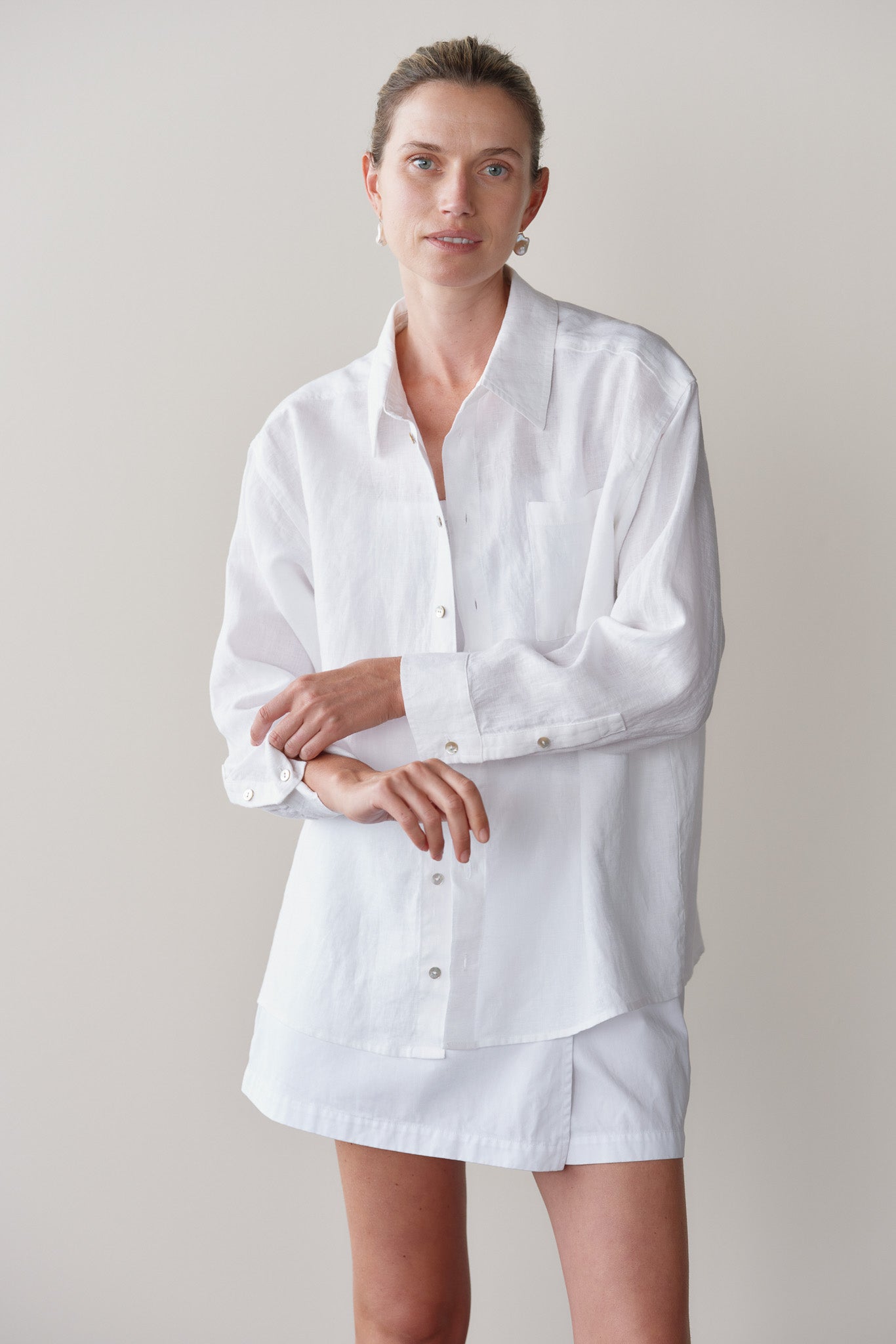 DONNI Powder Linen Relaxed Shirt - Powder