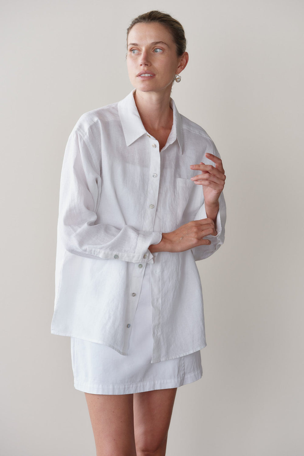 DONNI Powder Linen Relaxed Shirt - Powder