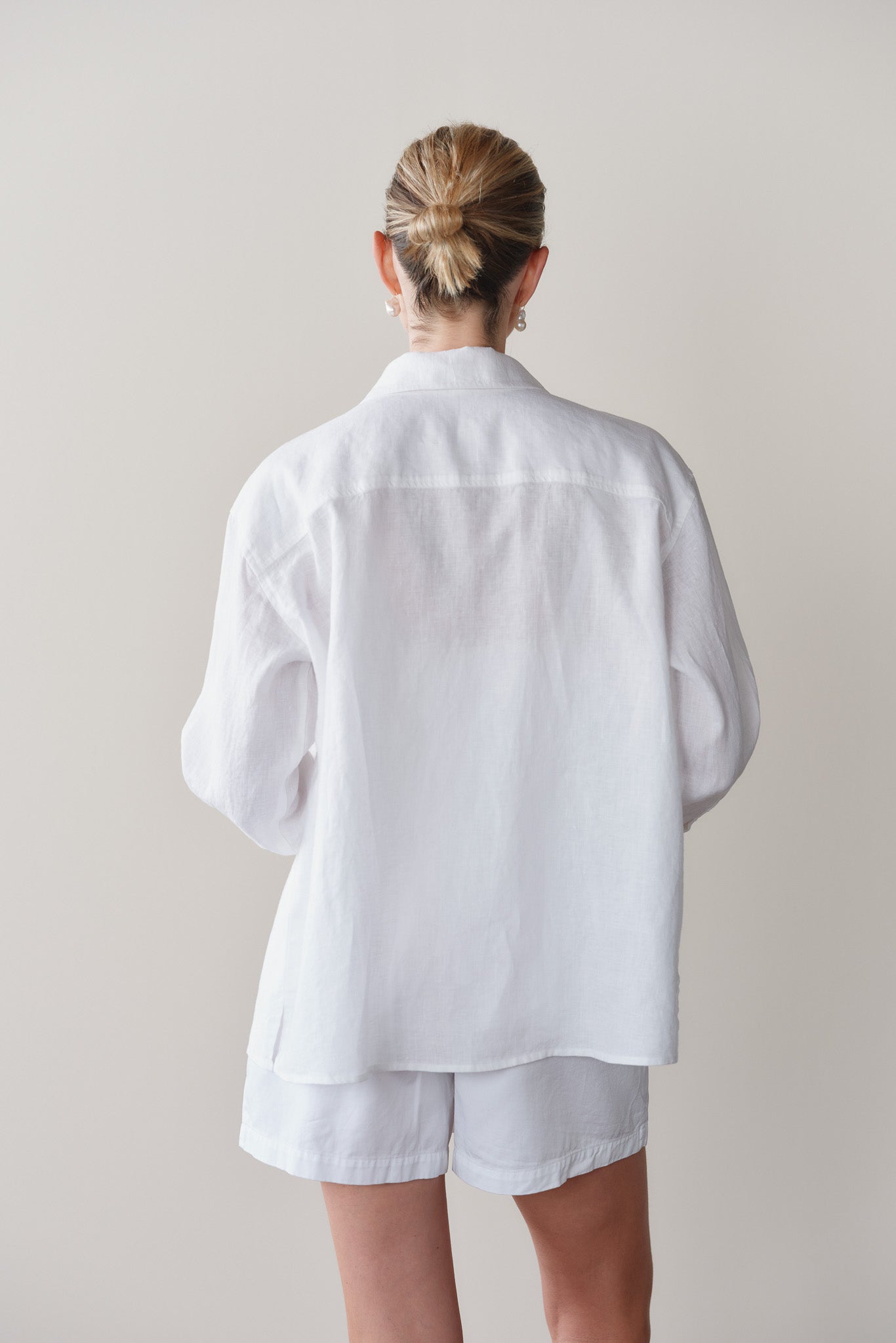 DONNI Powder Linen Relaxed Shirt - Powder