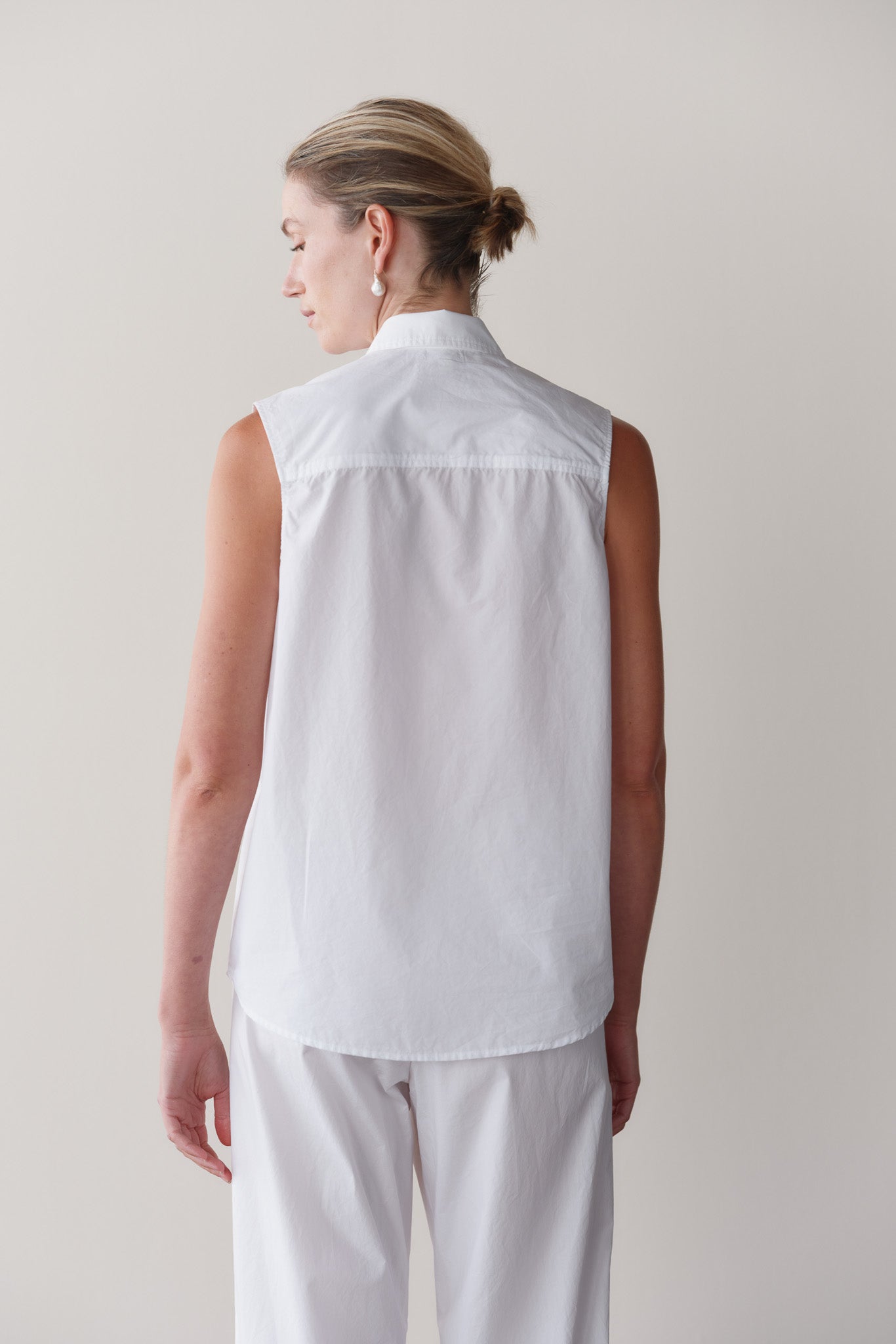 DONNI The Pop Sleeveless Shirt - Powder