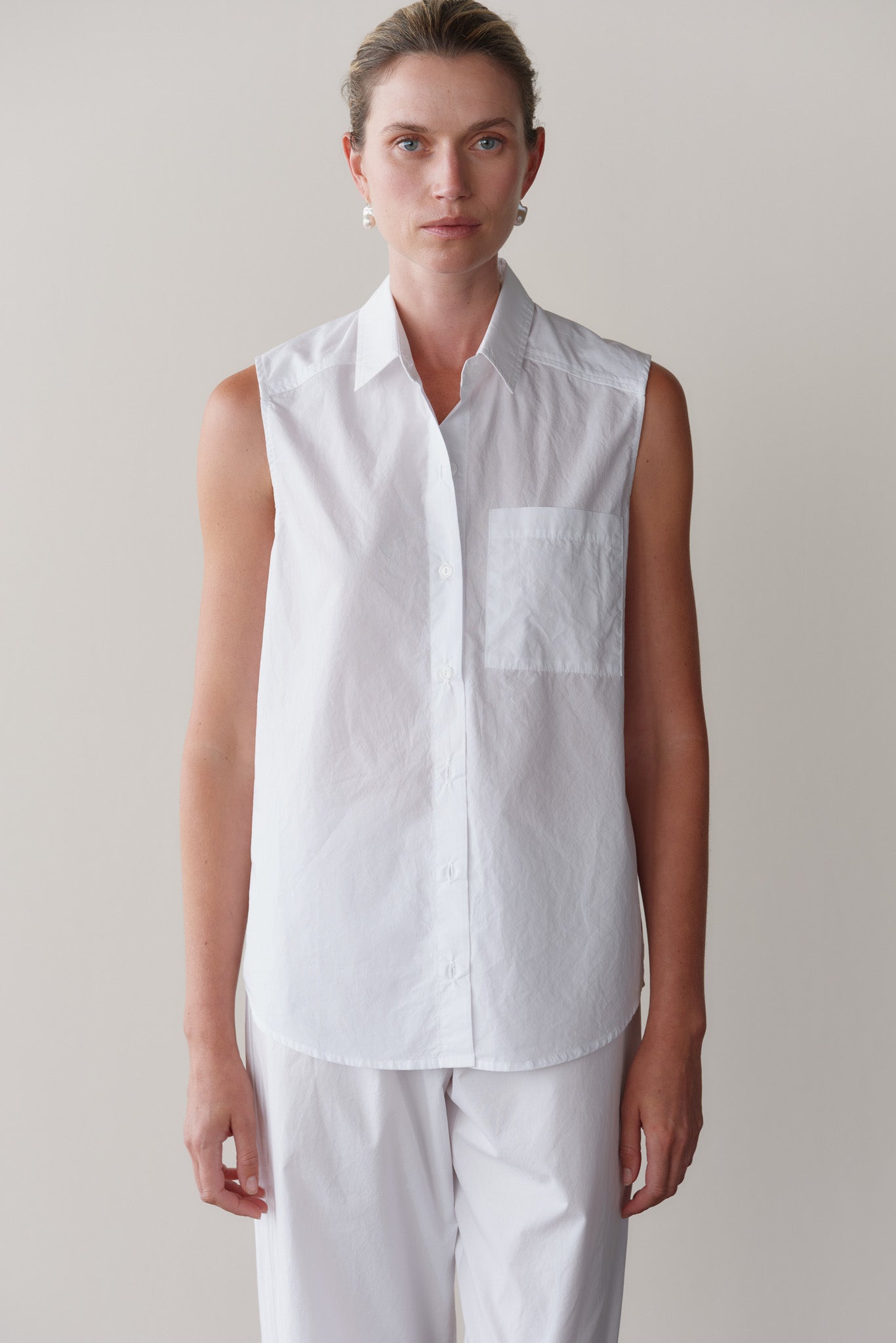 DONNI The Pop Sleeveless Shirt - Powder