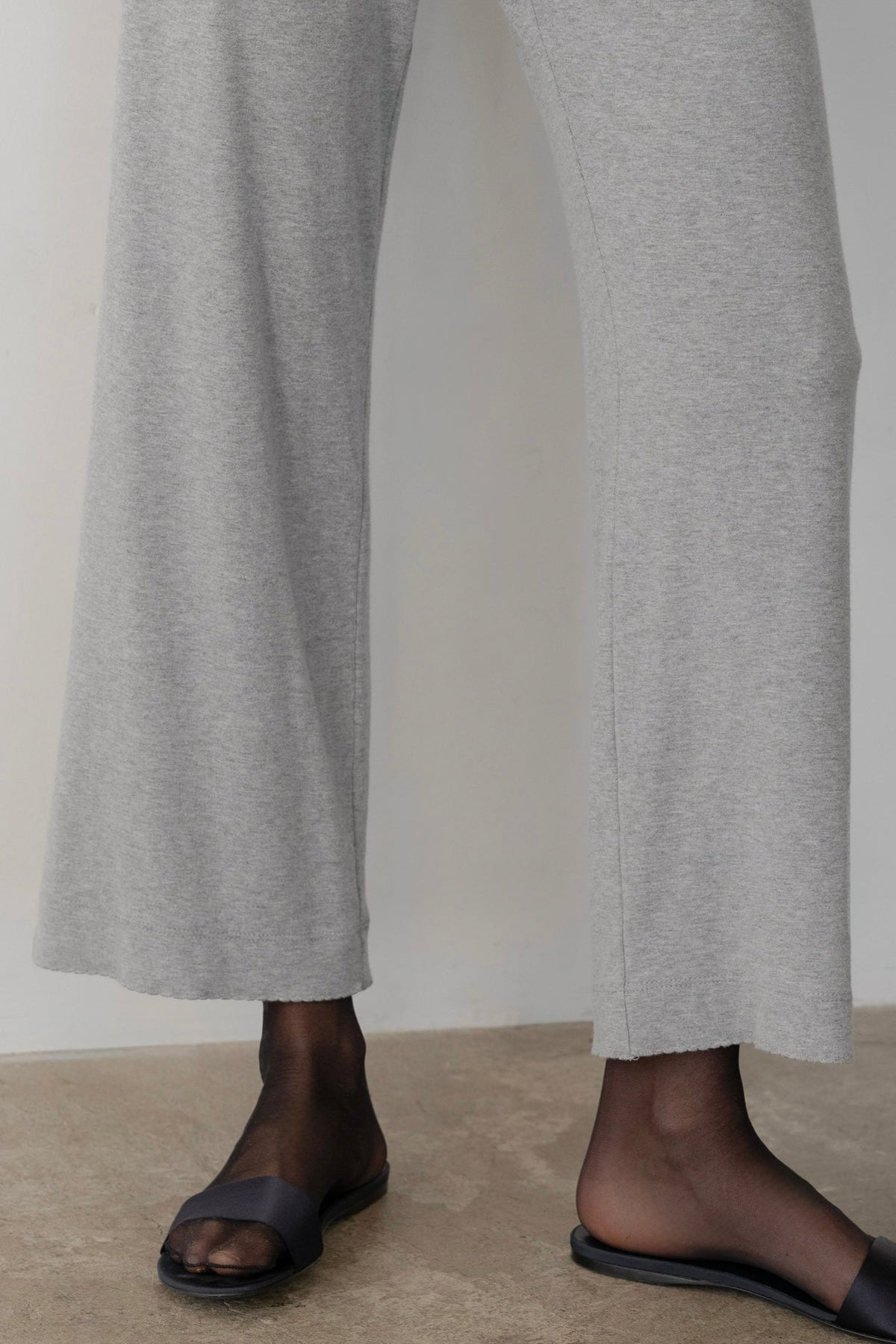 DONNI Heather Grey Baby Rib Scallop Pant - Heather-Grey