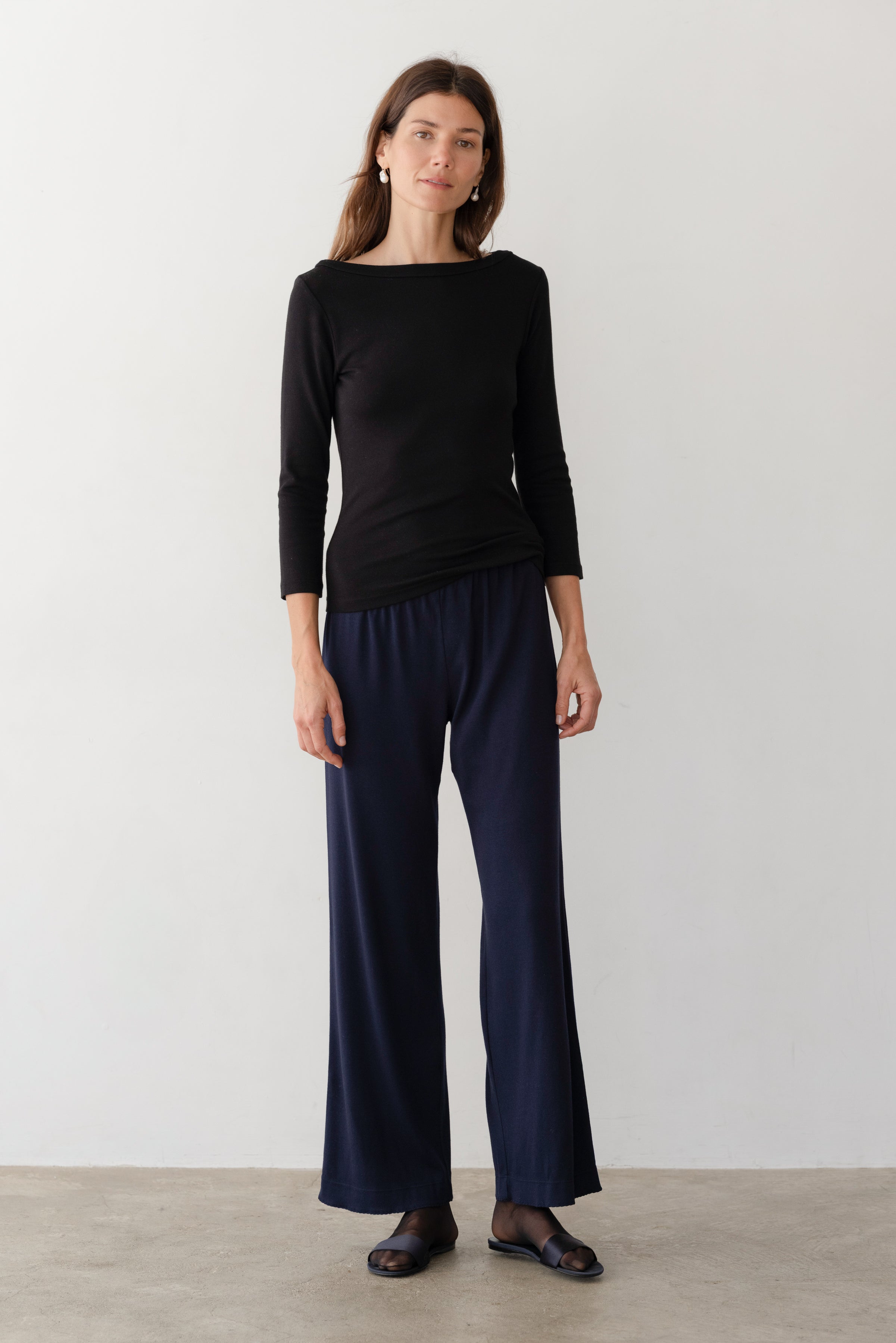 DONNI The Baby Rib Scallop Pant - Navy