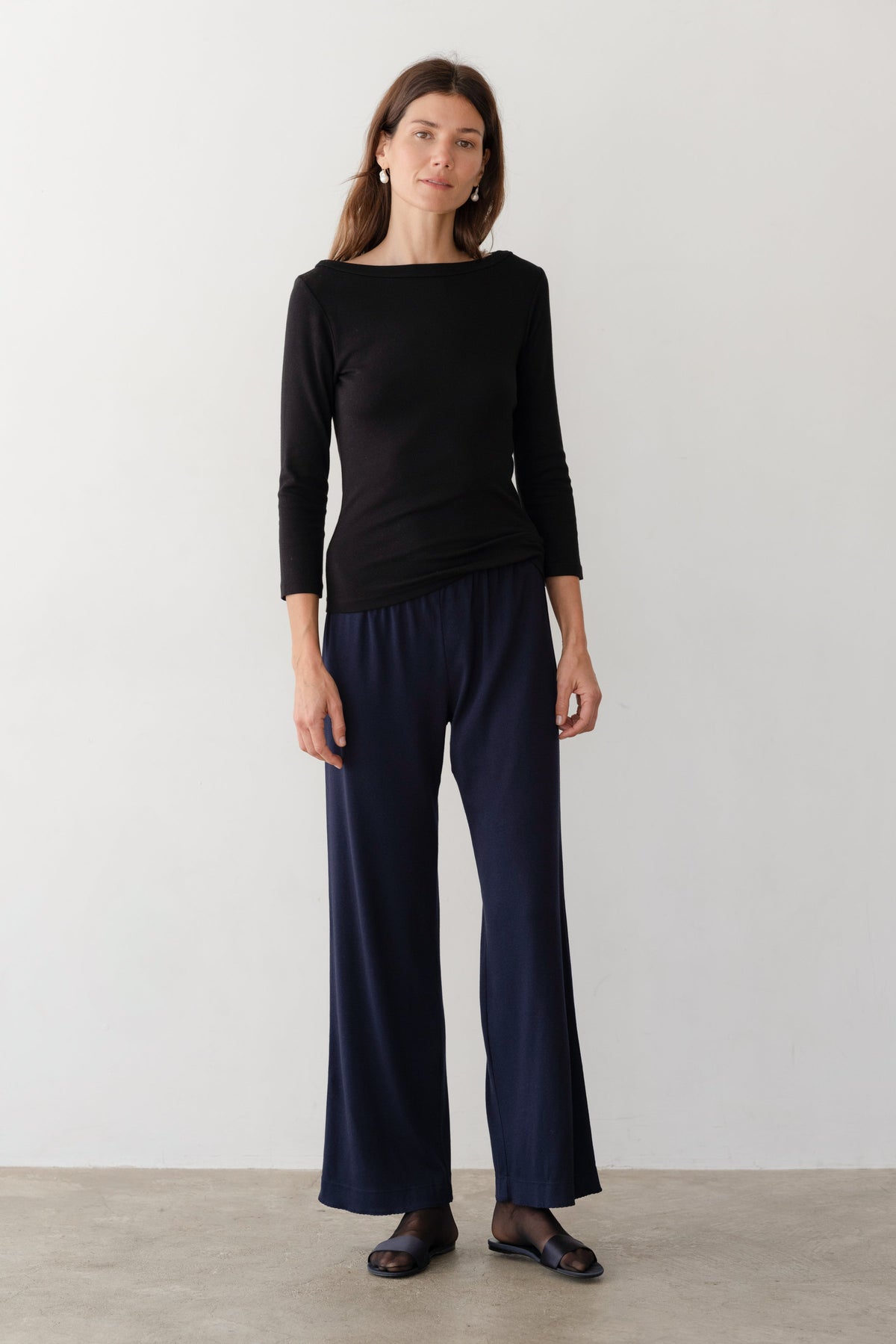 DONNI The Baby Rib Scallop Pant - Navy
