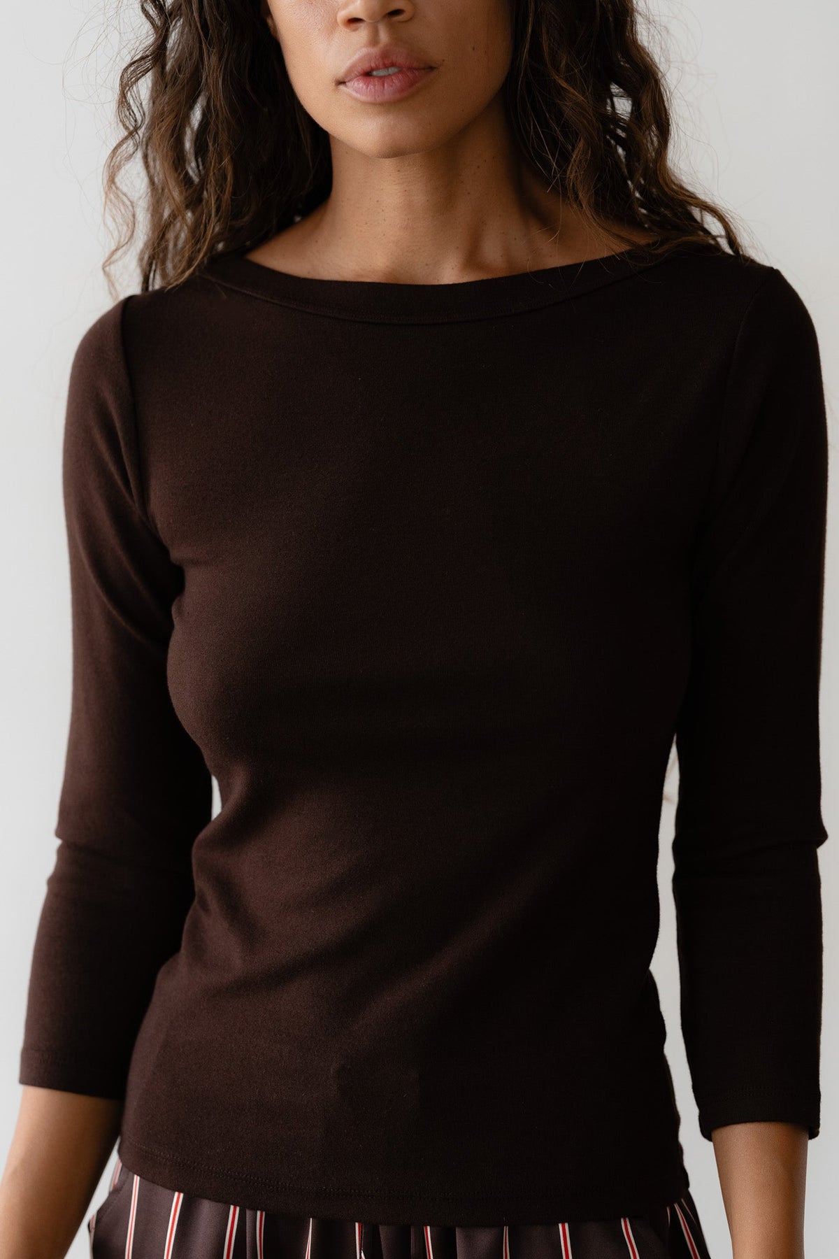 DONNI The Baby Rib Boat Neck - Espresso
